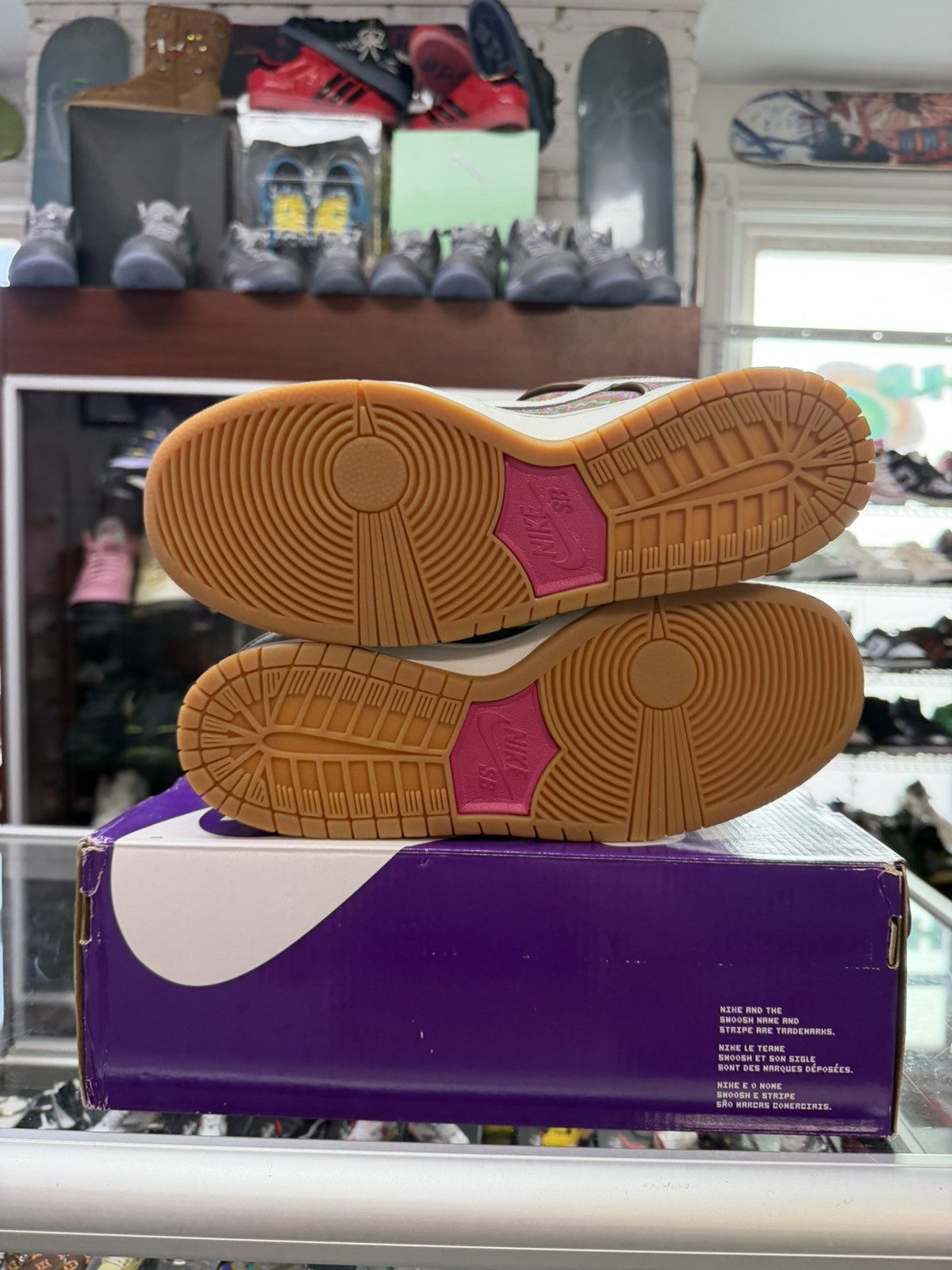 Nike Nike Dunk Low ‘Brown Paisley’ Size US 9 / EU 42 - 5 Thumbnail