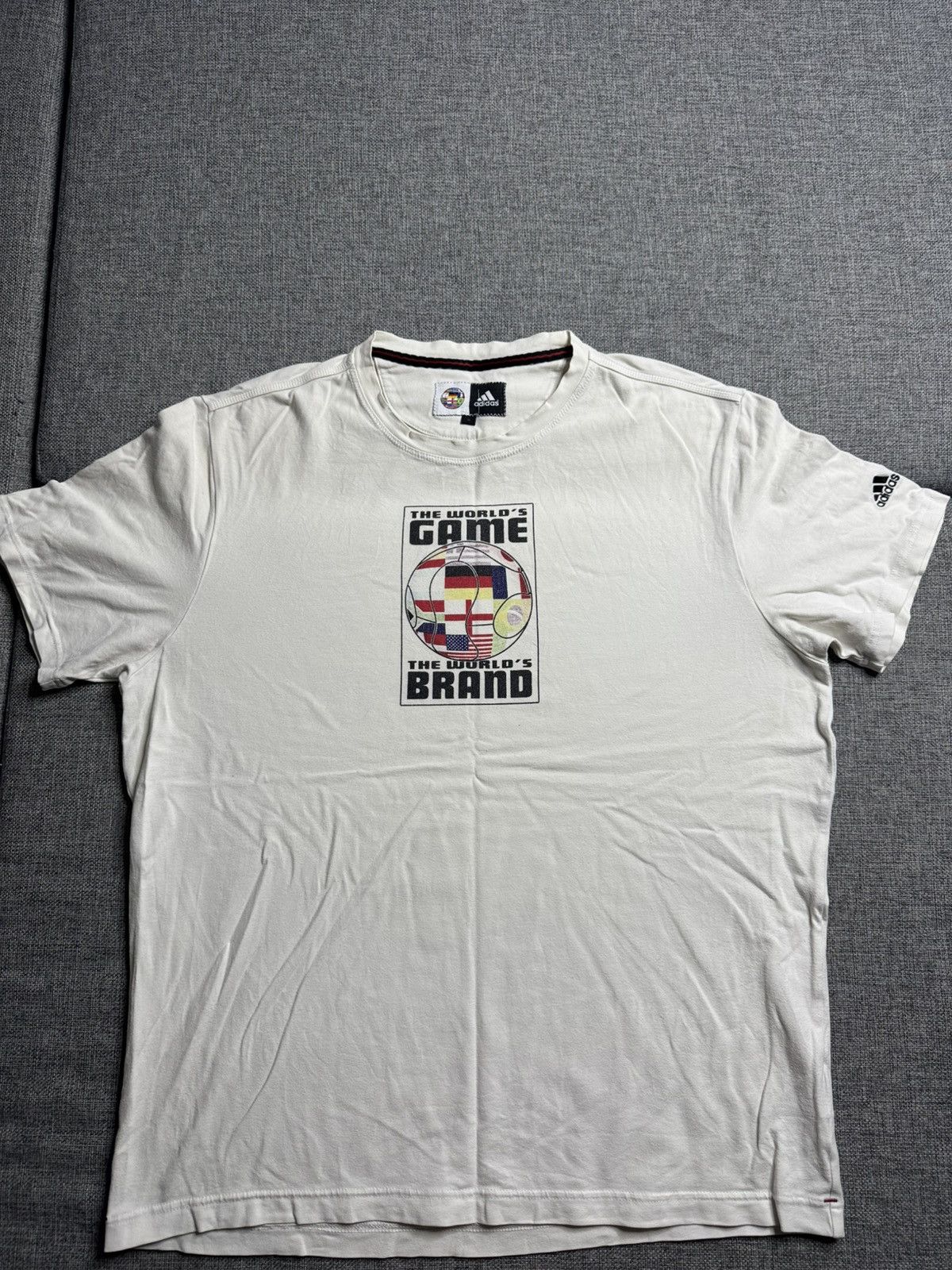 Adidas Vintage Adidas Big Logo white T-Shirt world’s game Size US M / EU 48-50 / 2 - 1 Thumbnail