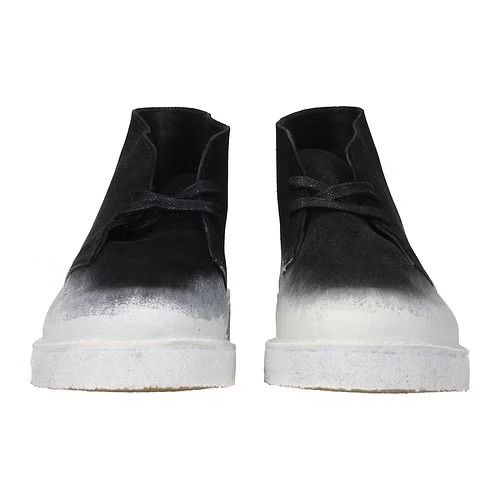 ob1o1e0324 Ankle Boots in Black & Chalk