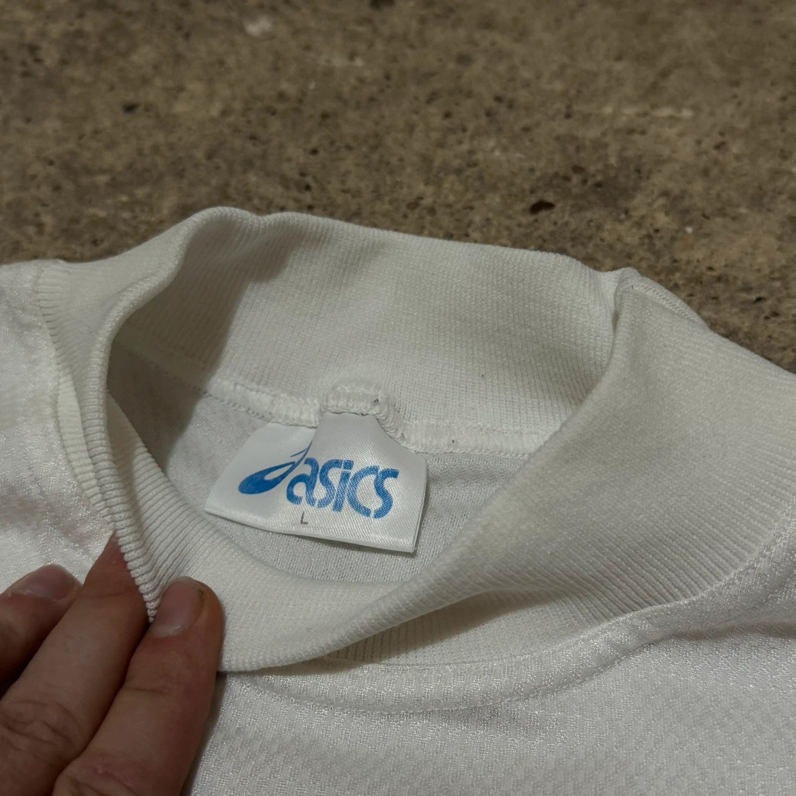 Asics Vintage 95-96 Leeds United home football shirt asics Size US L / EU 52-54 / 3 - 5 Thumbnail
