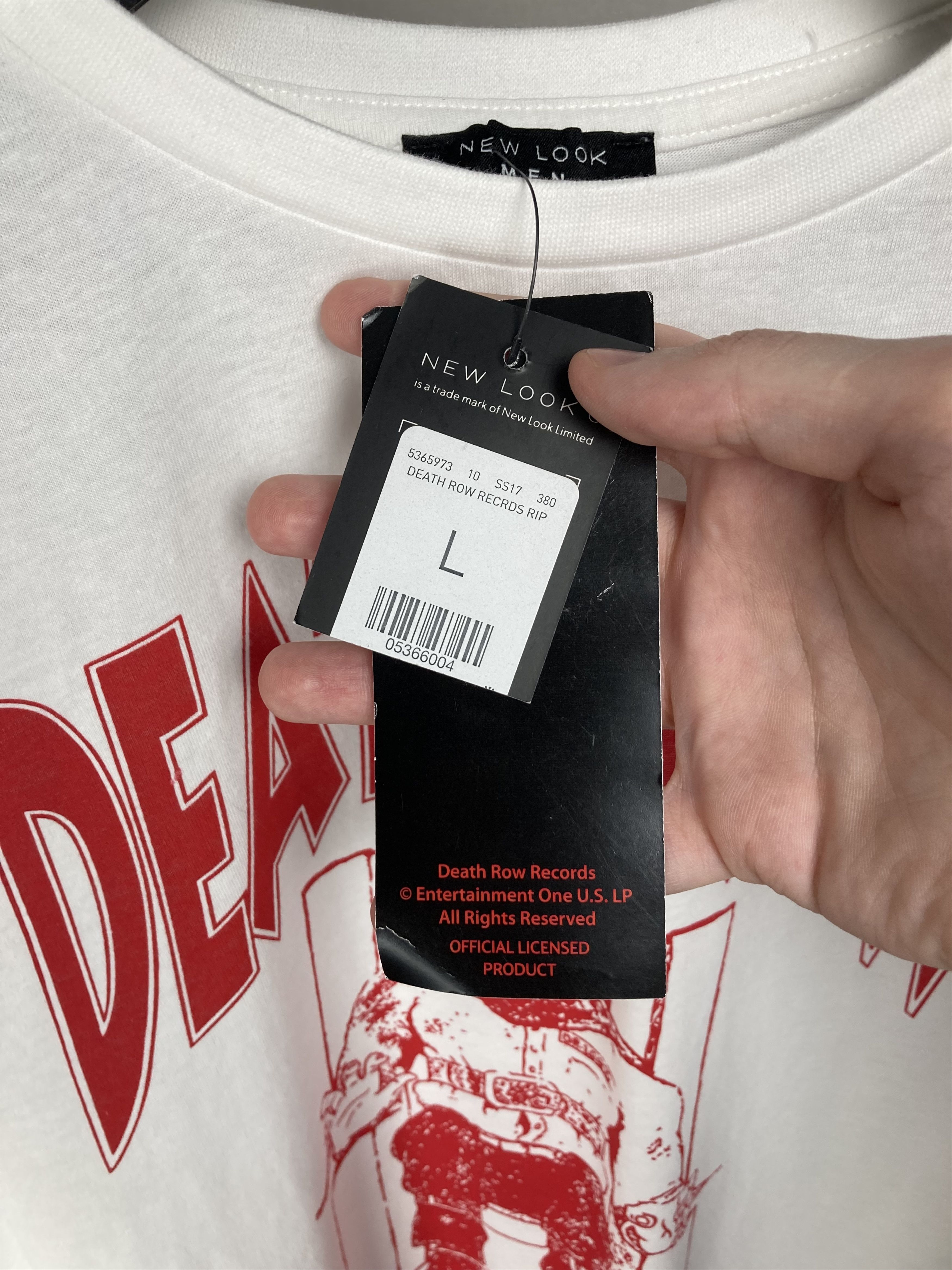 Death Row Records NWT Death Row Records White Crewneck Distressed Tshirt Size US L / EU 52-54 / 3 - 6 Thumbnail