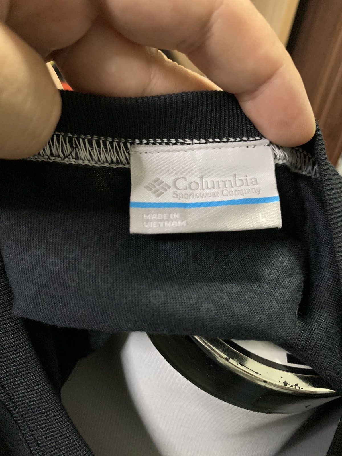 Columbia Colombia pocket Tee Size US L / EU 52-54 / 3 - 8 Thumbnail