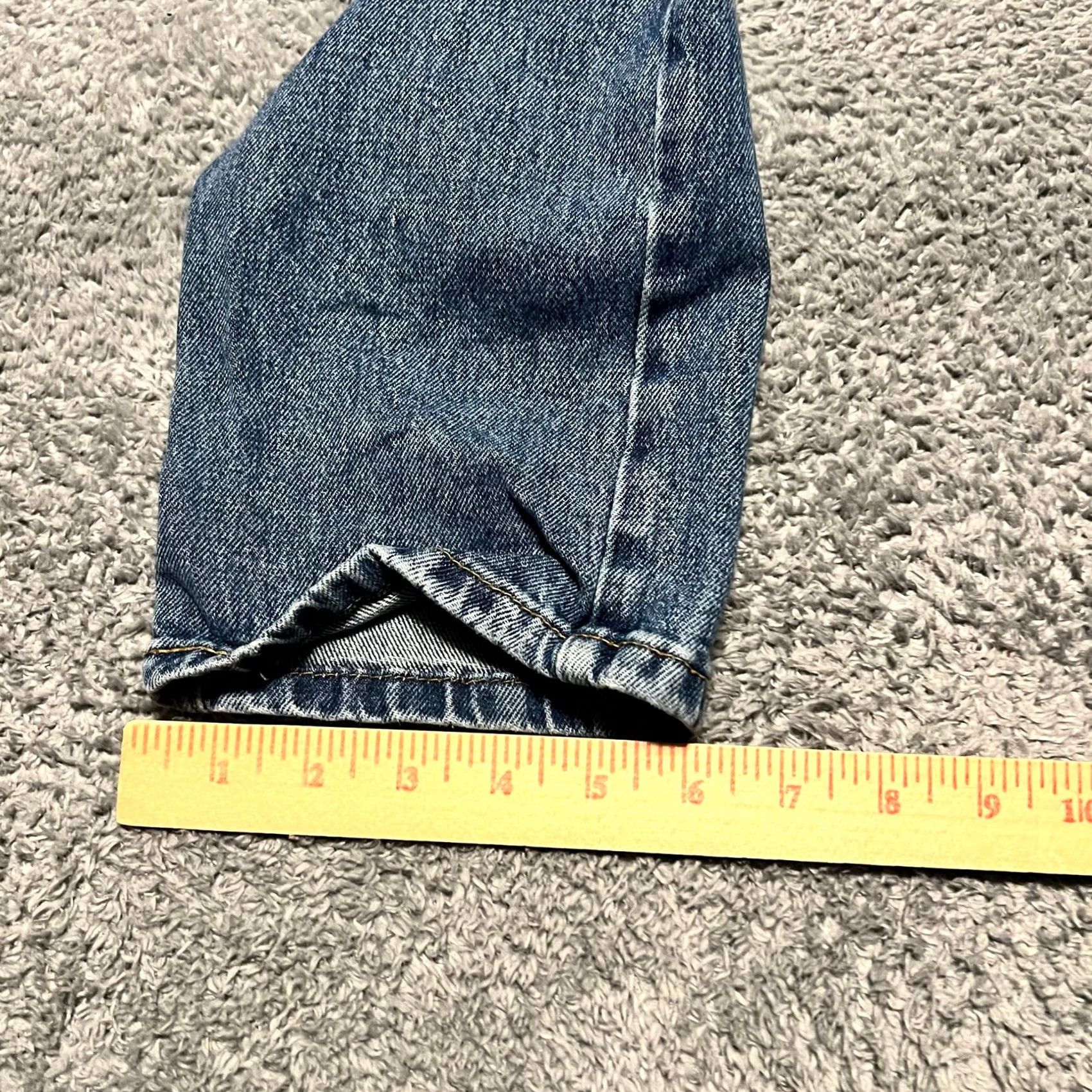 Levi's Levi’s 502 Jeans Men’s 31 x32 Blue Medium Wash Denim Regular Taper Fit Stretch Jeans Men 31 Regular Blue 32 Inseam Boys? Size US 31 - 7 Thumbnail
