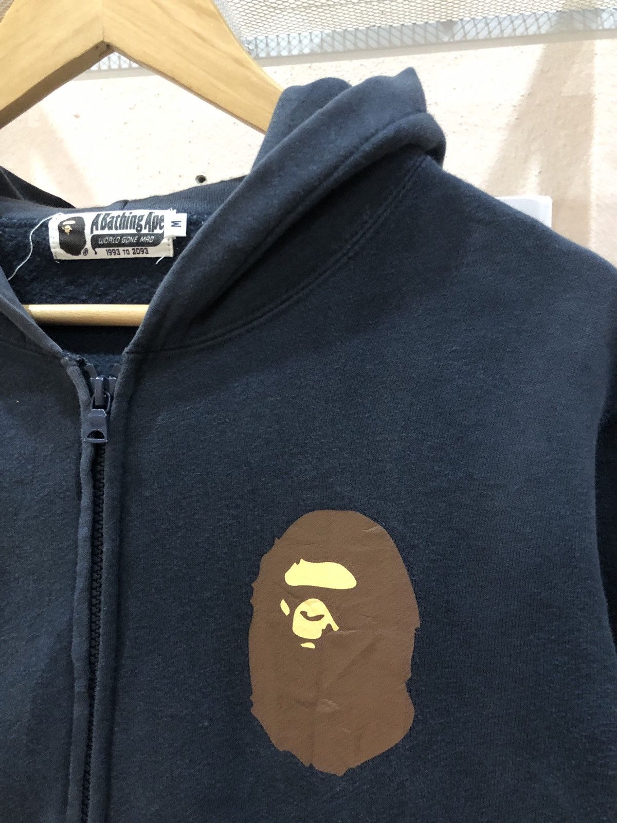 Bape A Bathing Ape Ape Head Logo On The Chest Sunfaded Zip Hoodie Size US M / EU 48-50 / 2 - 3 Thumbnail