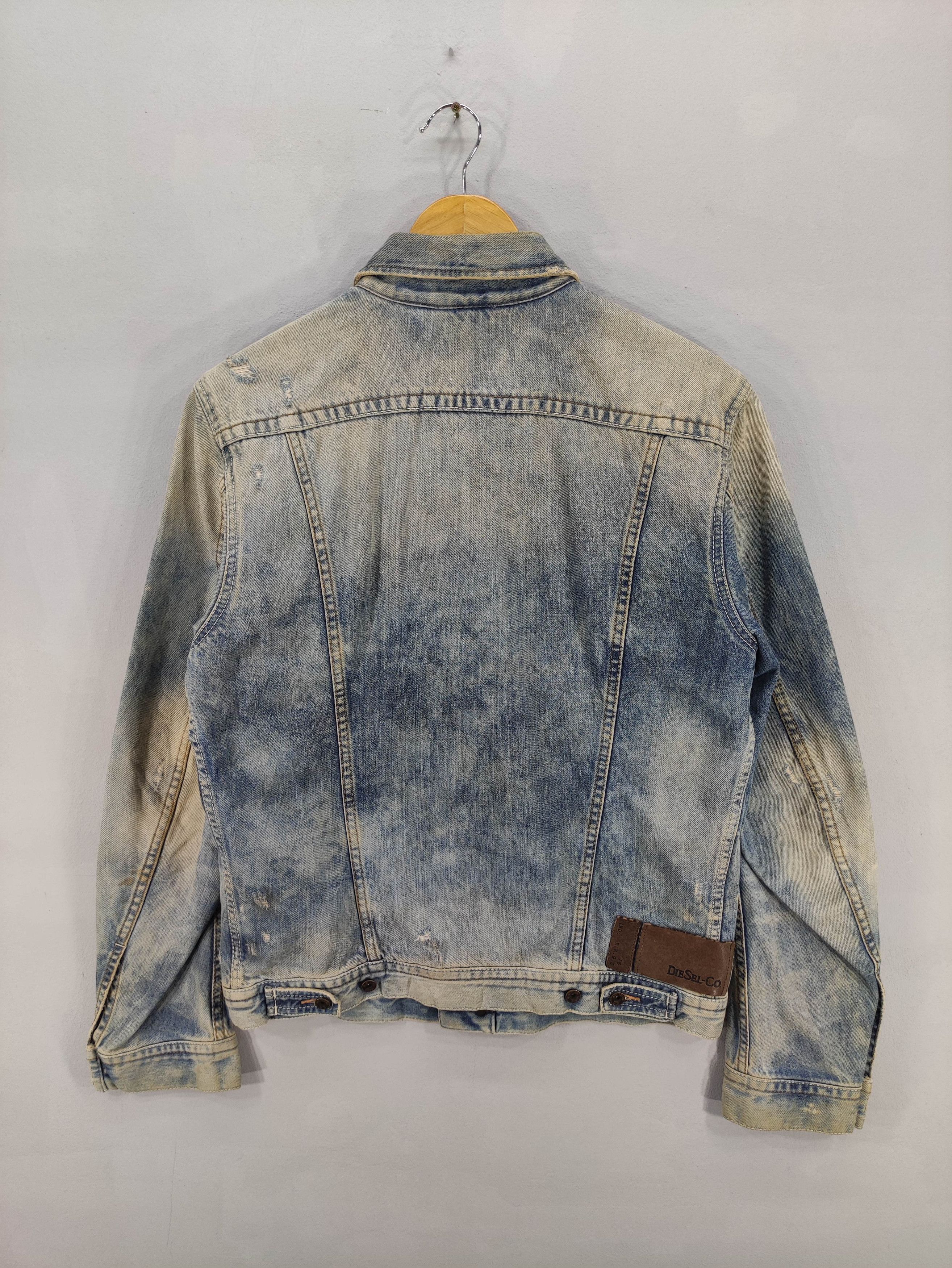 Diesel Vintage Diesel Distressed Denim Jacket Size US M / EU 48-50 / 2 - 16 Thumbnail