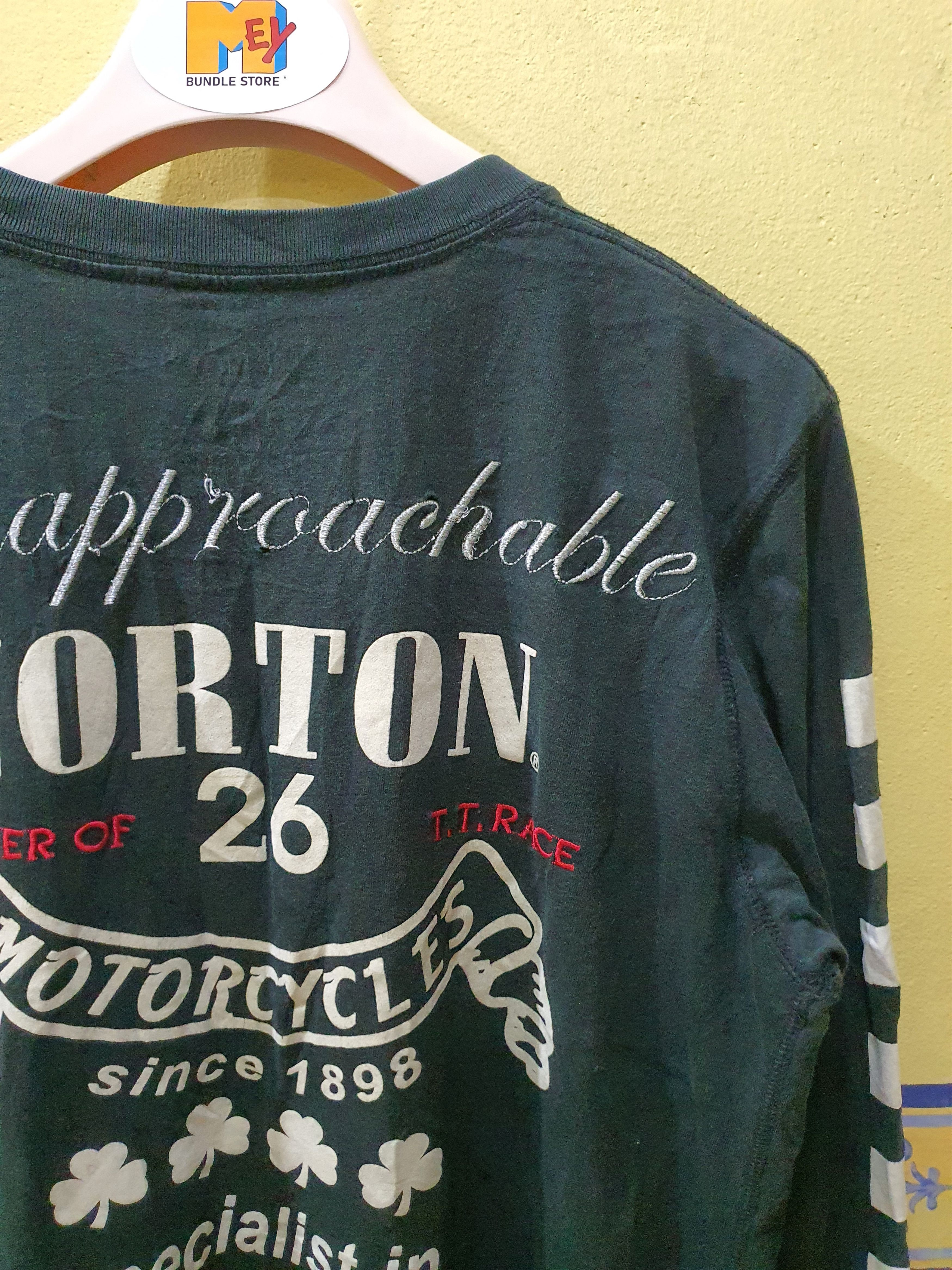 Norton Norton Motorcycles long-sleeve and a motorcycle graphic Size US L / EU 52-54 / 3 - 14 Thumbnail