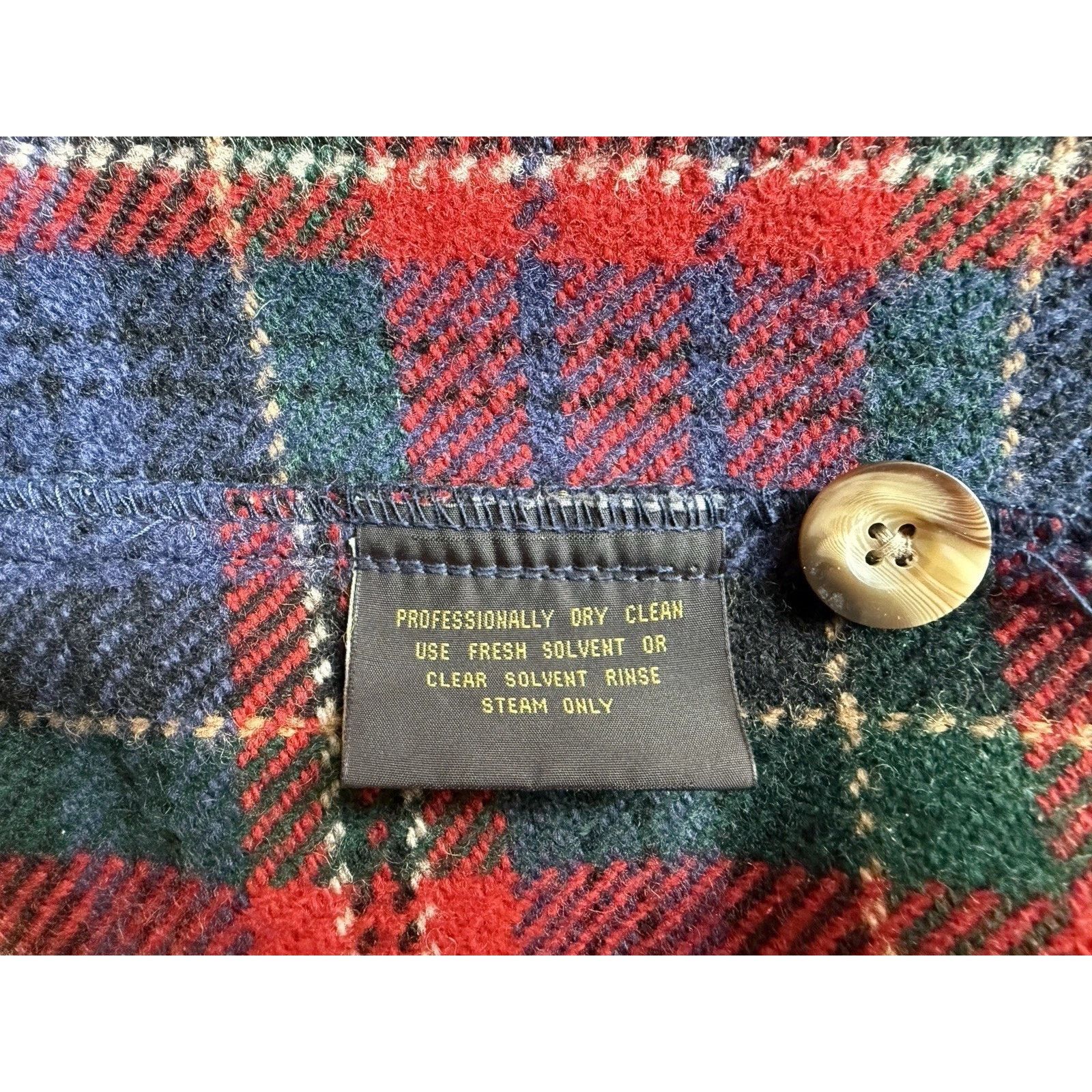 Eddie Bauer Vtg Eddie Bauer Jacket Tartan Wool Plaid Button Barn Coat Size M / US 6-8 / IT 42-44 - 11 Thumbnail