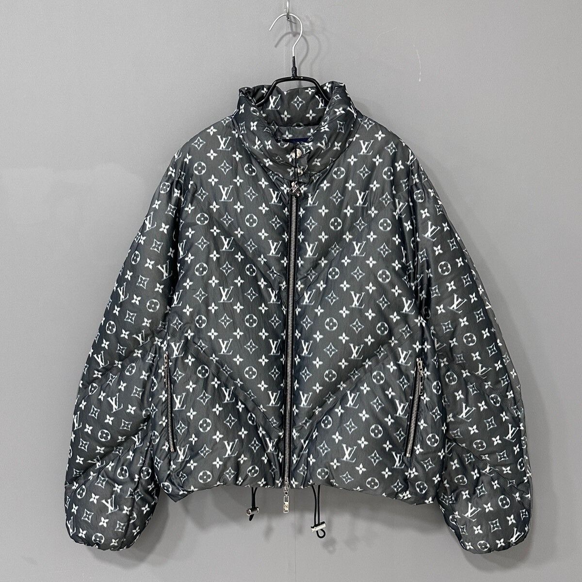 Louis Vuitton Louis Vuitton Monogram Down Jacket Size US XXS / EU 40 - 1 Thumbnail