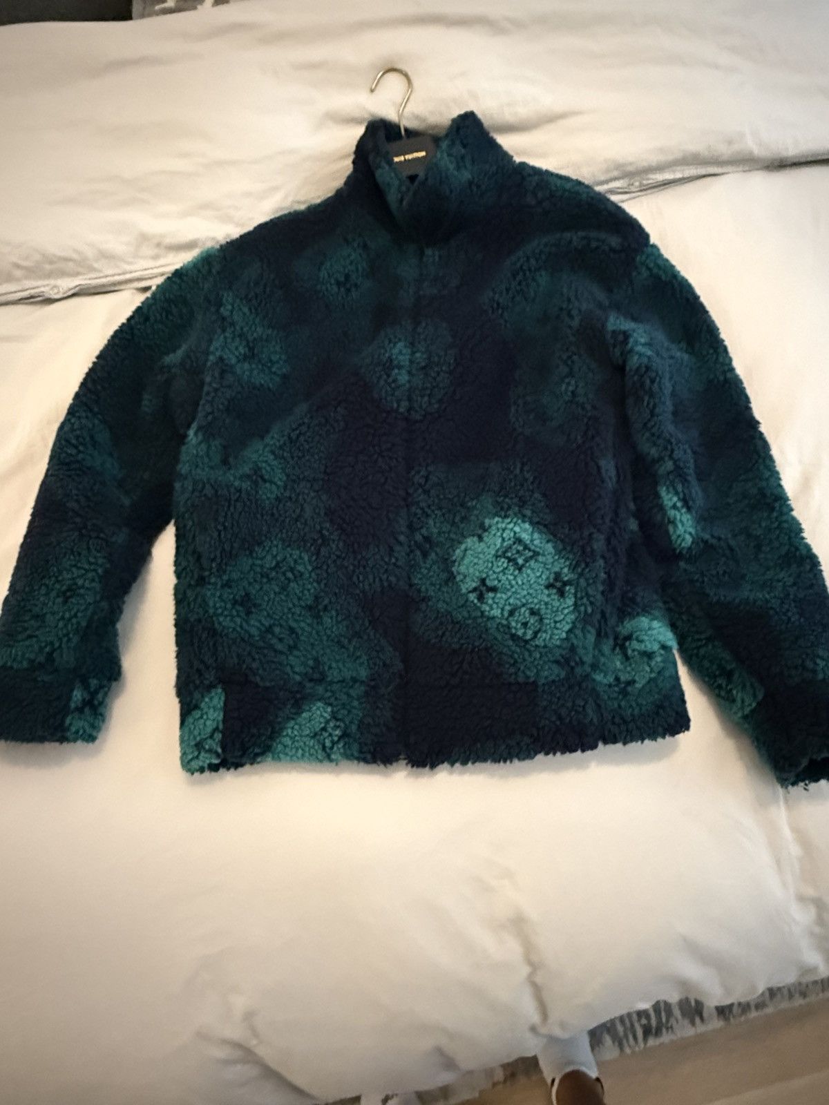 Louis Vuitton Louis Vuitton Fleece Teddy Jacket Size US L / EU 52-54 / 3 - 1 Thumbnail