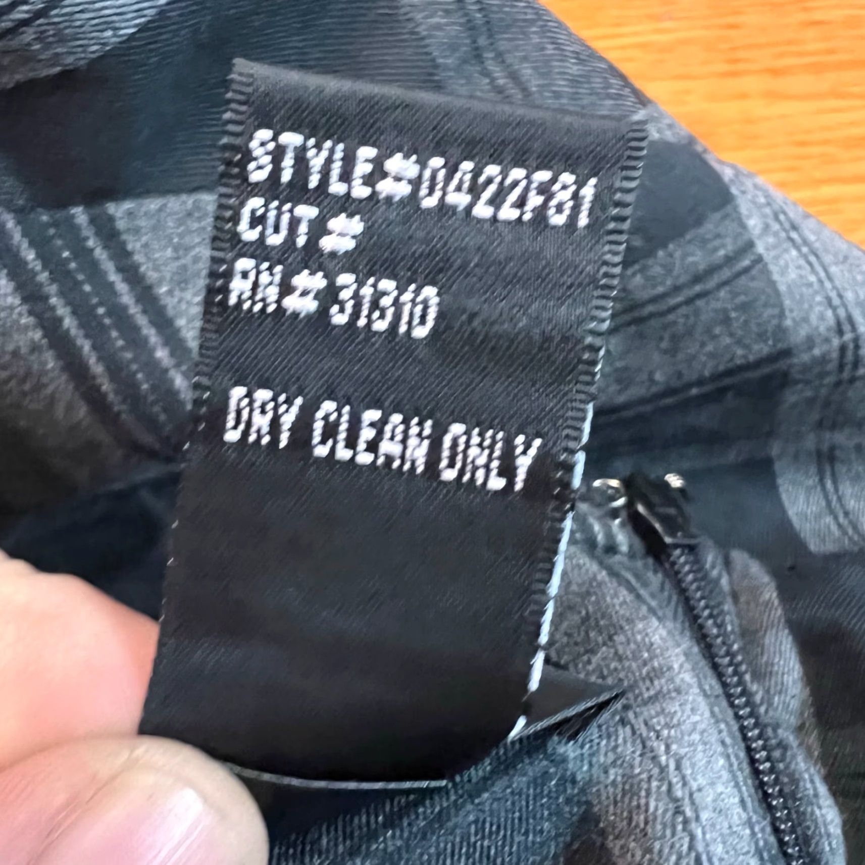Vintage VINTAGE AB Studio Skirt Straight Line Size 12 Black Gray Checked Lined VTG Size 34" / US 12 / IT 48 - 6 Thumbnail