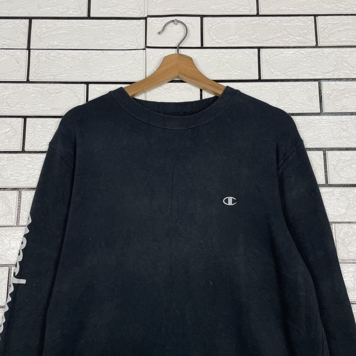 Champion Champion Crewneck Black Sweatshirt Size US M / EU 48-50 / 2 - 2 Thumbnail