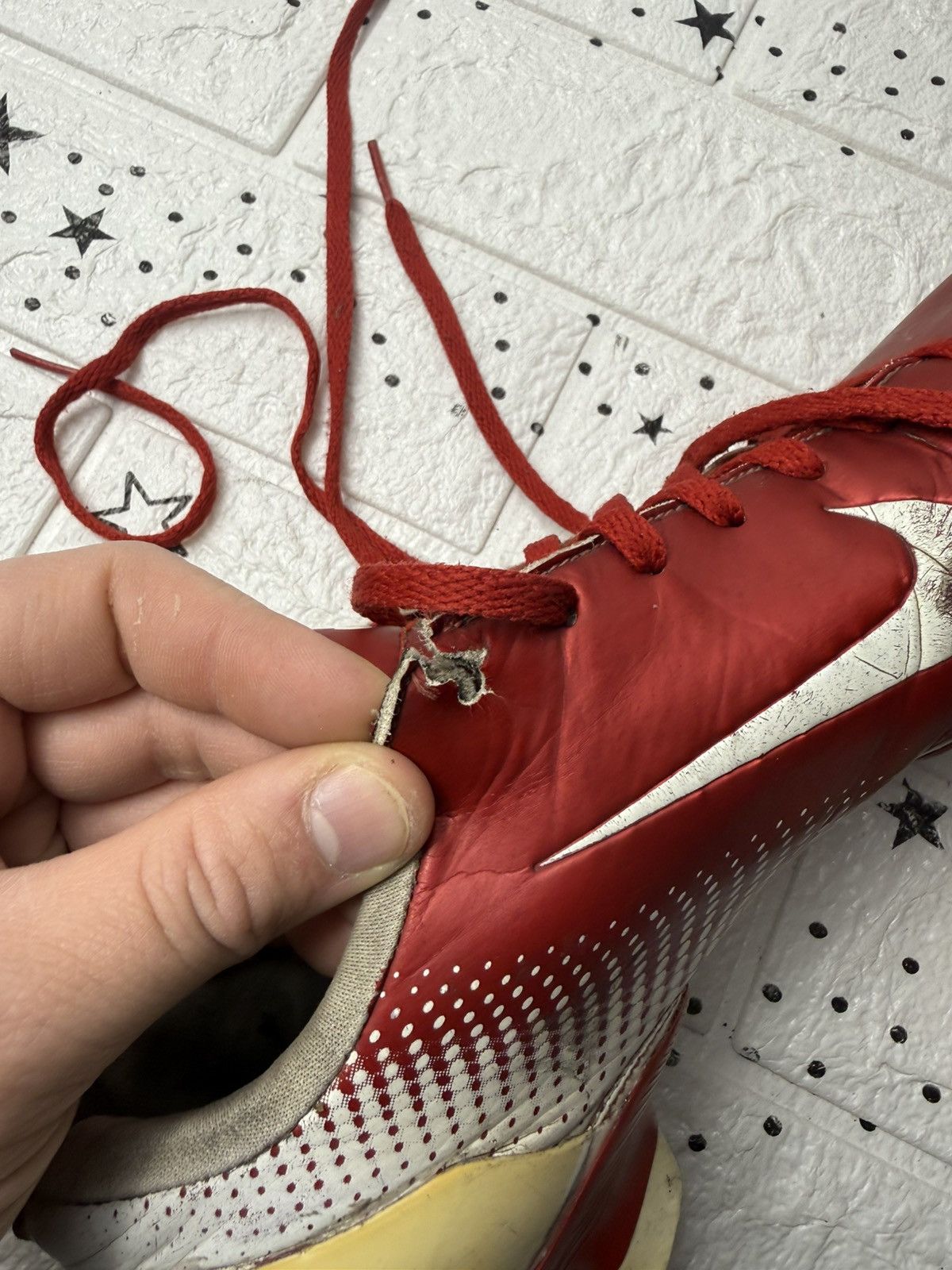 Nike Nike Mercurial Talaria R9 Elite Red Football US9 UK8 EUR43 Size US 9 / EU 42 - 15 Thumbnail
