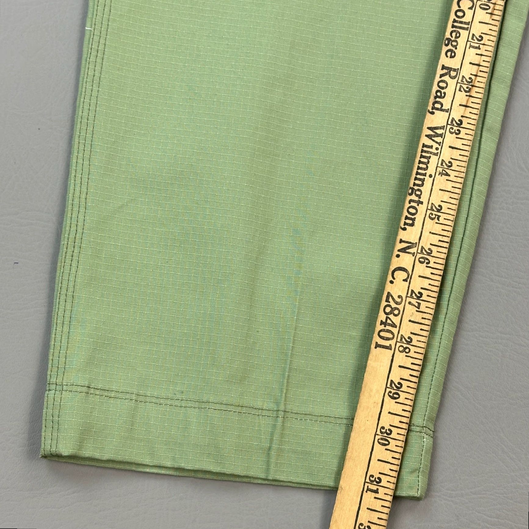 Nike Nike SB Pants Mens 32x31 Oil Green Ripstop Double Knee Straight Leg Skate Pant Mens 32 Inseam 31in Straight Color Green 90s Punk Retro USA Size US 32 / EU 48 - 3 Thumbnail