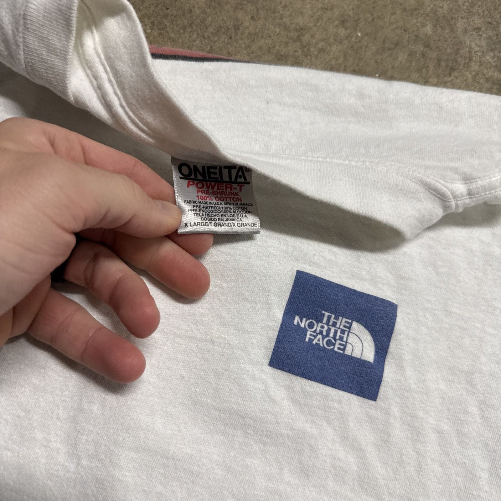The North Face Vintage The North Face Shirt Mens XL White 90s Chicago Art Size US XL / EU 56 / 4 - 9 Thumbnail
