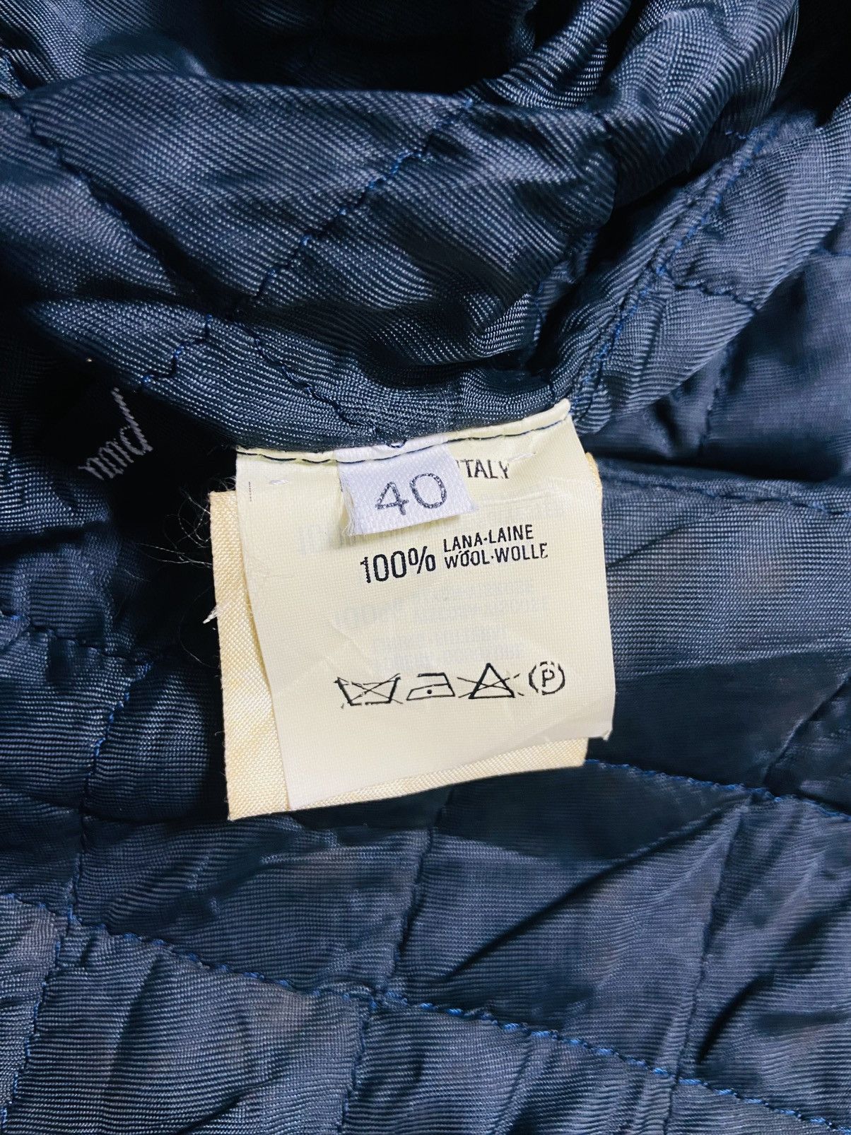 Emporio Armani Vintage 90s Emporio Armani Wool Cropped Jacket Size M / US 6-8 / IT 42-44 - 13 Thumbnail