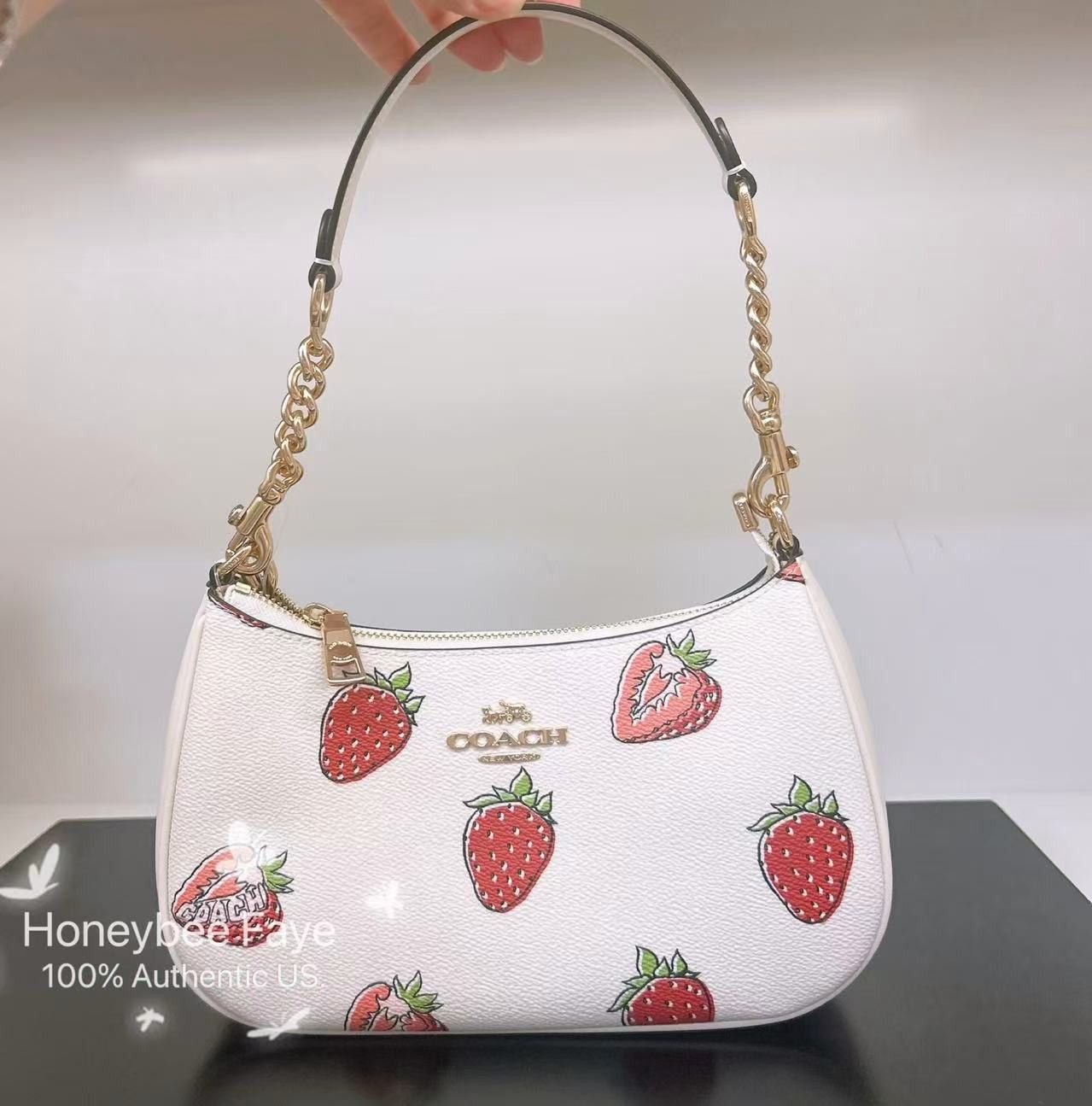 Coach NWT Coach Teri Shoulder Bag With Strawberry Print CAL62 Size ONE SIZE - 3 Thumbnail