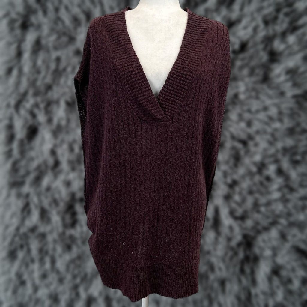 Free People Free People Clyde Vest Women M Maroon V-Neck Oversized Knit Mermaid Tail Size M / US 6-8 / IT 42-44 - 1 Thumbnail