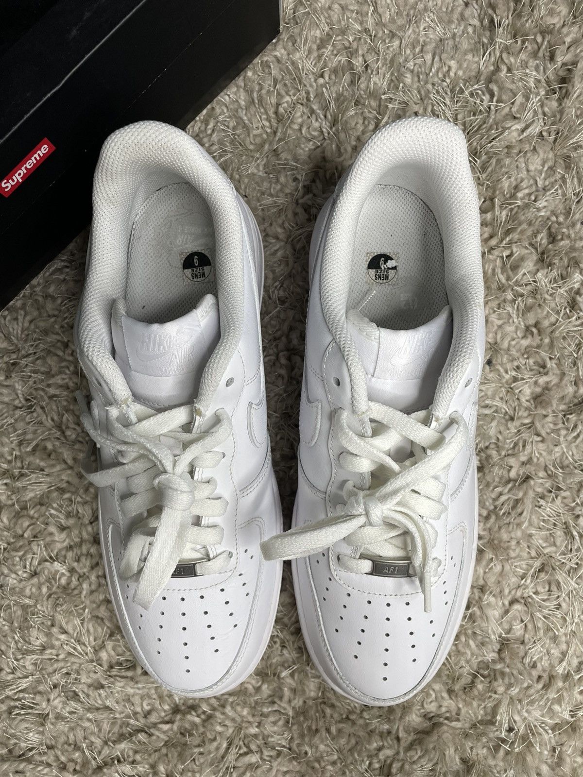 Nike Nike Air Force 1 Triple White Size US 9 / EU 42 - 5 Thumbnail