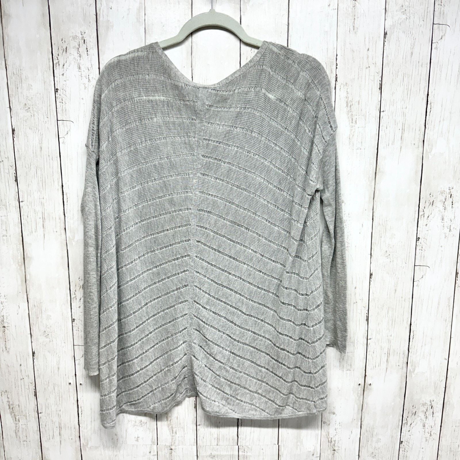 Eileen Fisher Eileen Fisher Sweater Small V Neck Long Sleeve Textured Grey Size S / US 4 / IT 40 - 5 Thumbnail