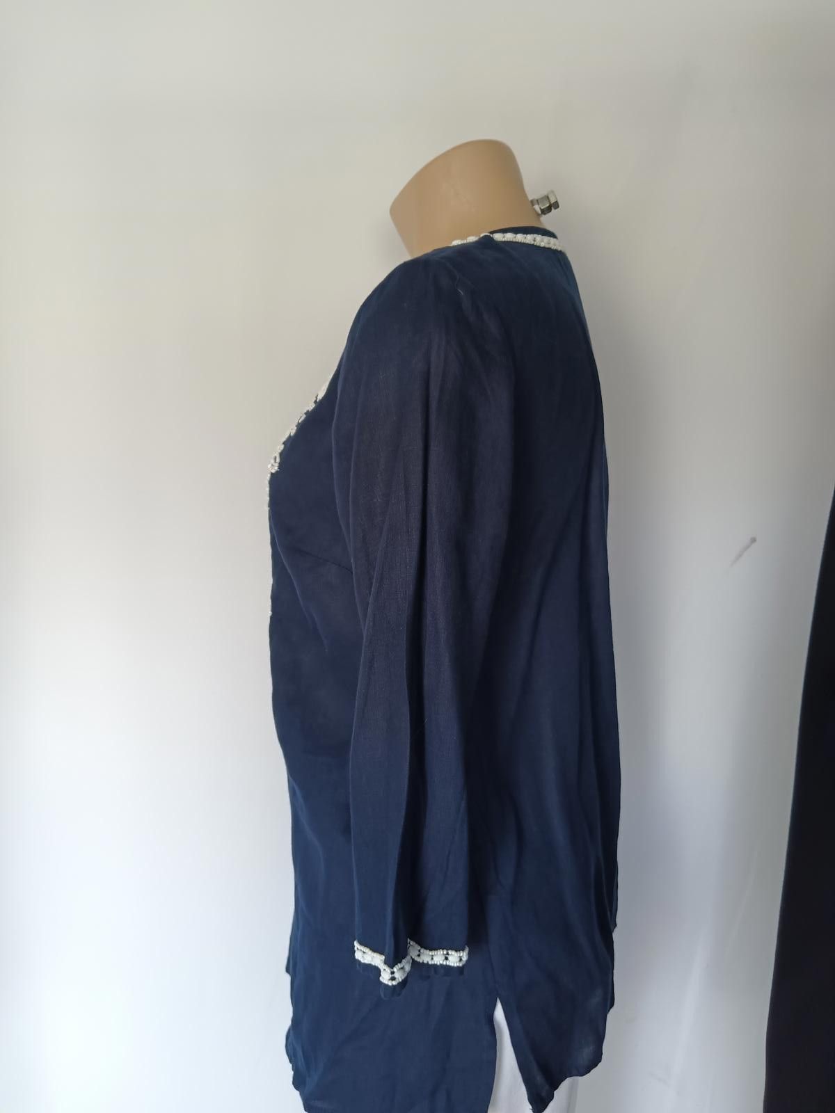 Designer Elegant Navy Embroidered Tunic Size M / US 6-8 / IT 42-44 - 2 Thumbnail