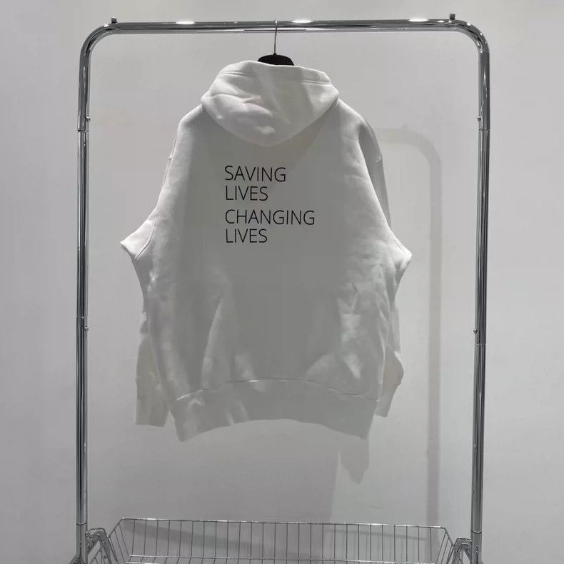Balenciaga Balenciaga WFP logo white pullover hoodie Size US XS / EU 42 / 0 - 2 Thumbnail