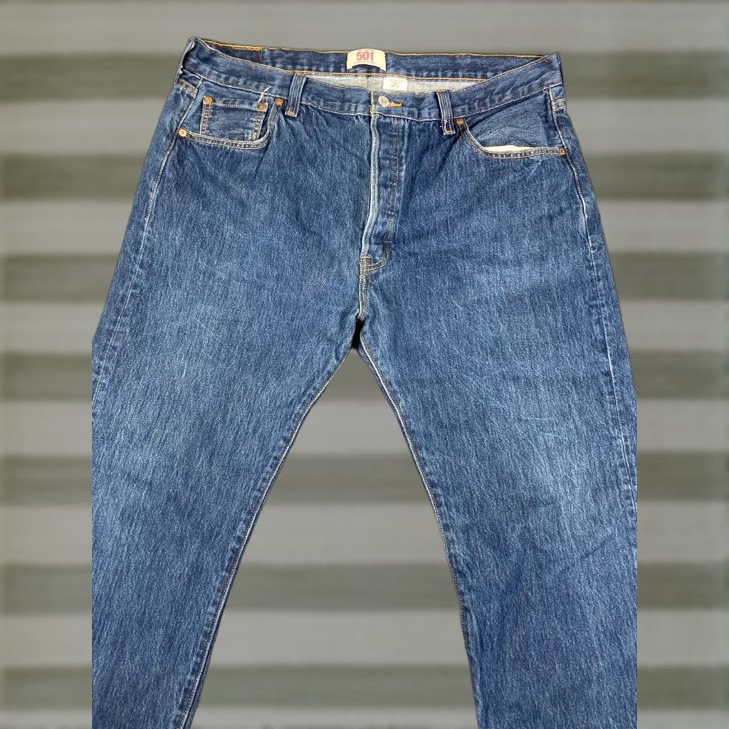 Levi's Levi's 501 Jeans Mens 42X32 Blue Denim Straight Leg Button Fly WPL 423 5-Pocket Size US 42 / EU 58 - 1 Thumbnail
