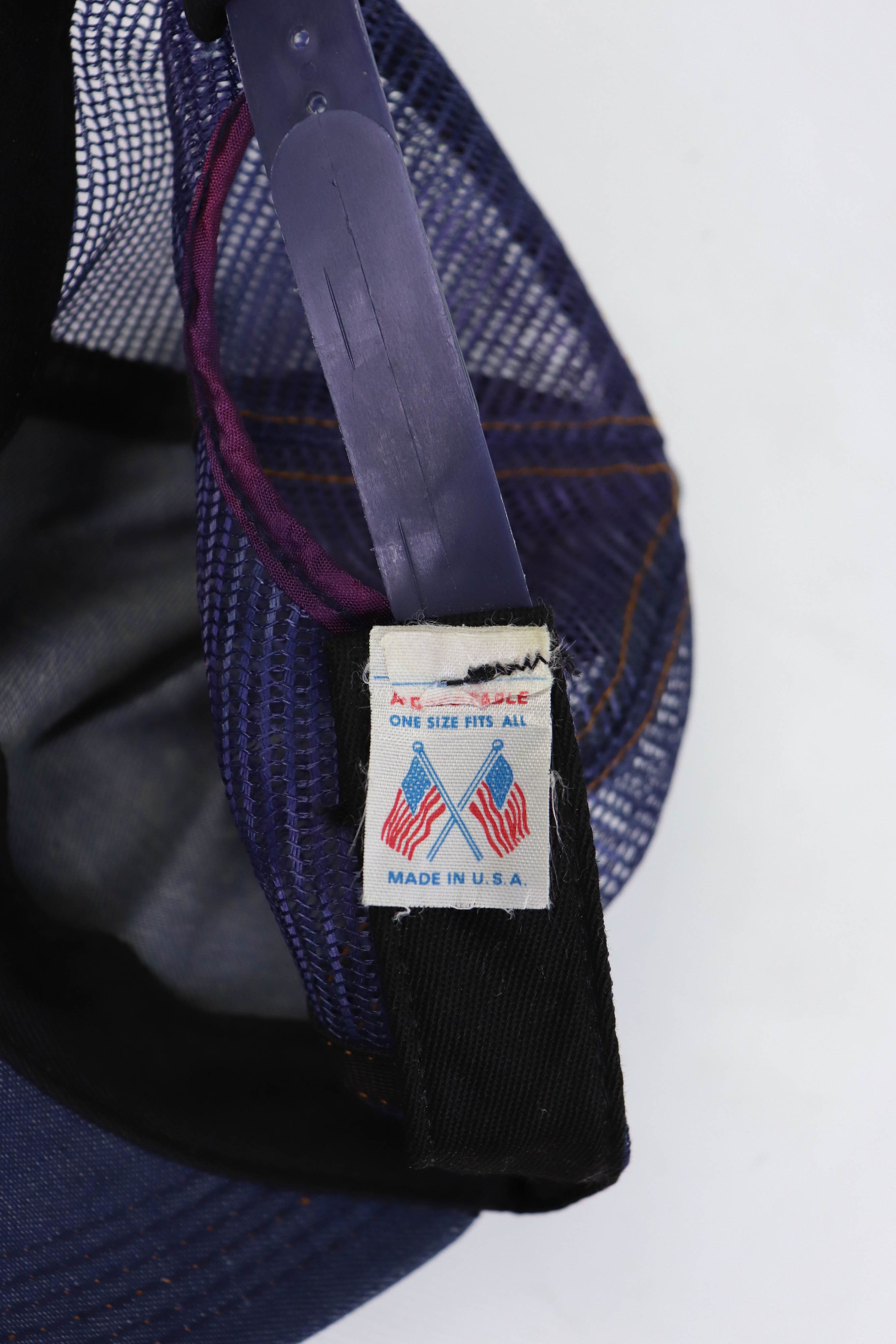 Vintage Asten Fabrics Yin Yang Made in USA Vintage Blue Trucker Cap Size ONE SIZE - 10 Thumbnail