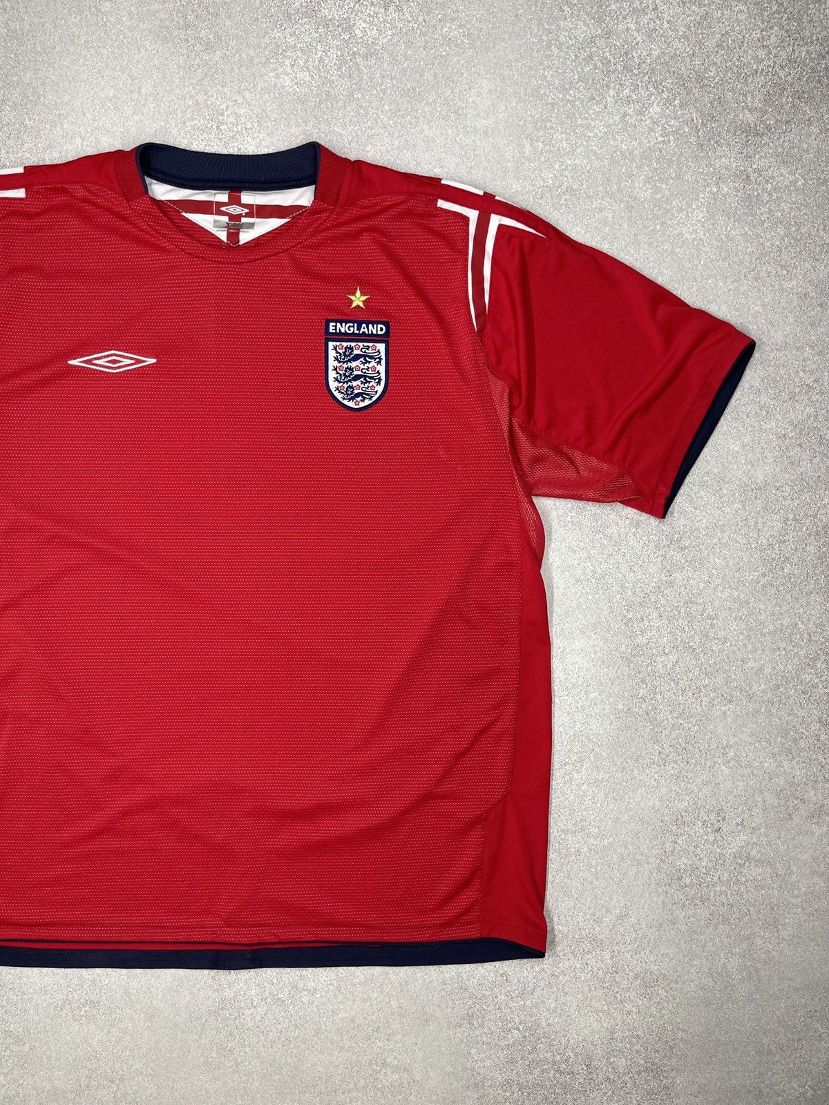Umbro Vintage Umbro England 2004 Soccer Jersey Red Official Y2K Size US XL / EU 56 / 4 - 3 Thumbnail