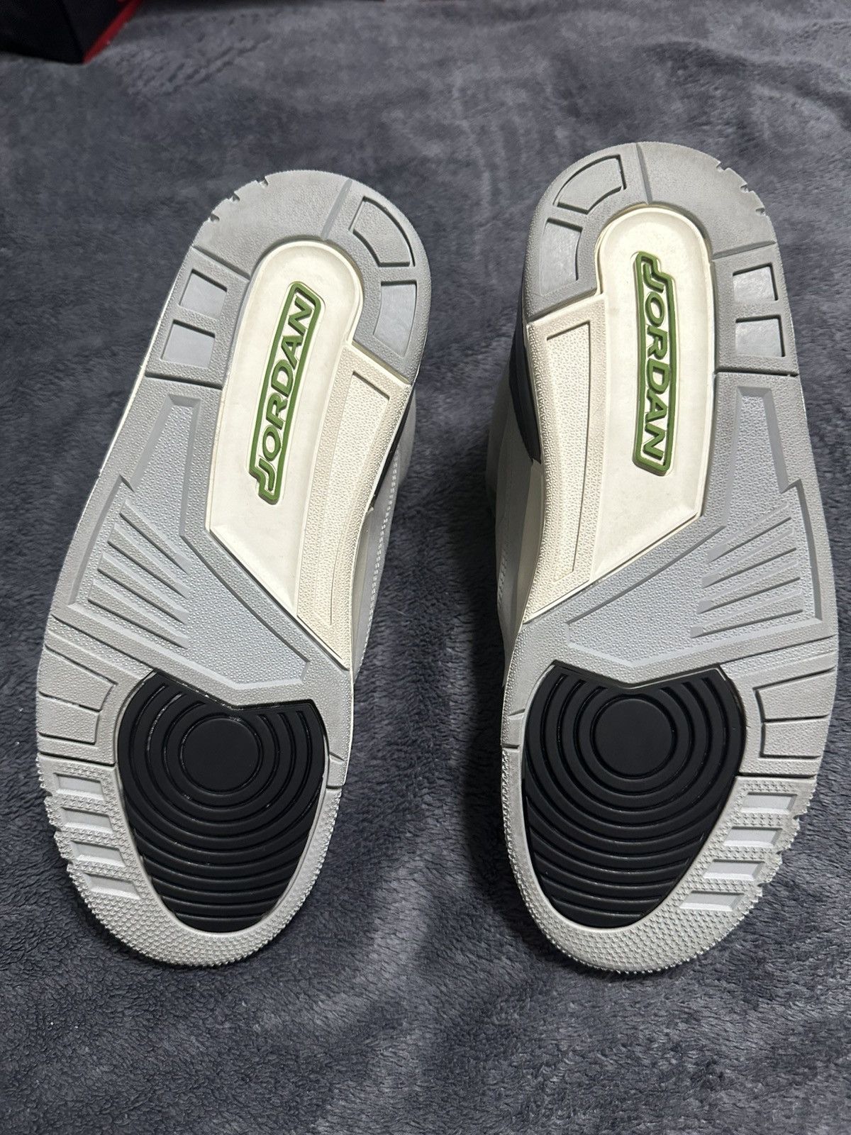 Jordan Brand × Nike ‼️‼️MUST GO‼️‼️Air Jordan 3 Retro Chlorophyll M US8.5 Size US 8.5 / EU 41-42 - 6 Thumbnail