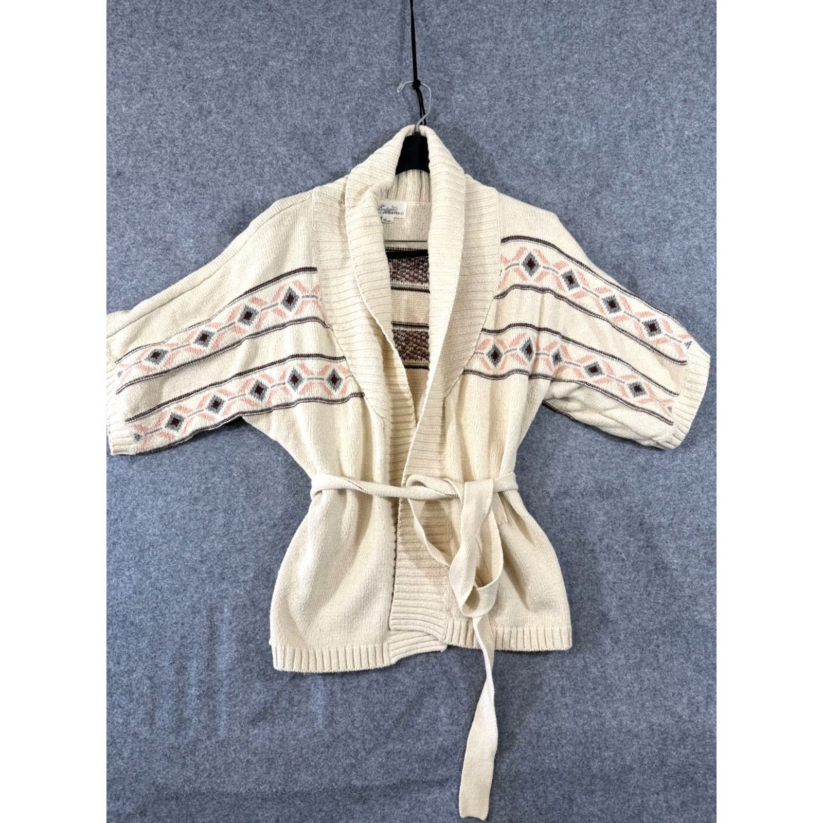 Forever 21 FOREVER 21 Cardigan Sweater Womens S Ivory Aztec Open Front Belted Knit Cardigan Beltded Size S / US 4 / IT 40 - 3 Thumbnail