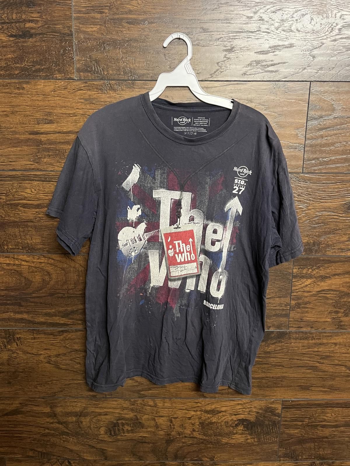 Hard Rock Cafe Thrashed The Who Band Tee Hard Rock Cafe T-shirt - M Size US M / EU 48-50 / 2 - 1 Thumbnail