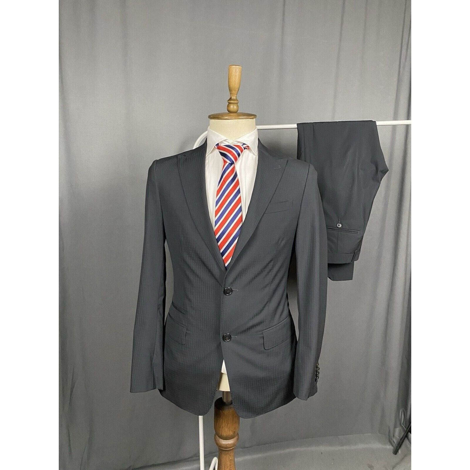 Z Zegna Zegna Men's Black Wool 2 Piece Slim Fit Suit Size 46 Size 46R - 1 Thumbnail