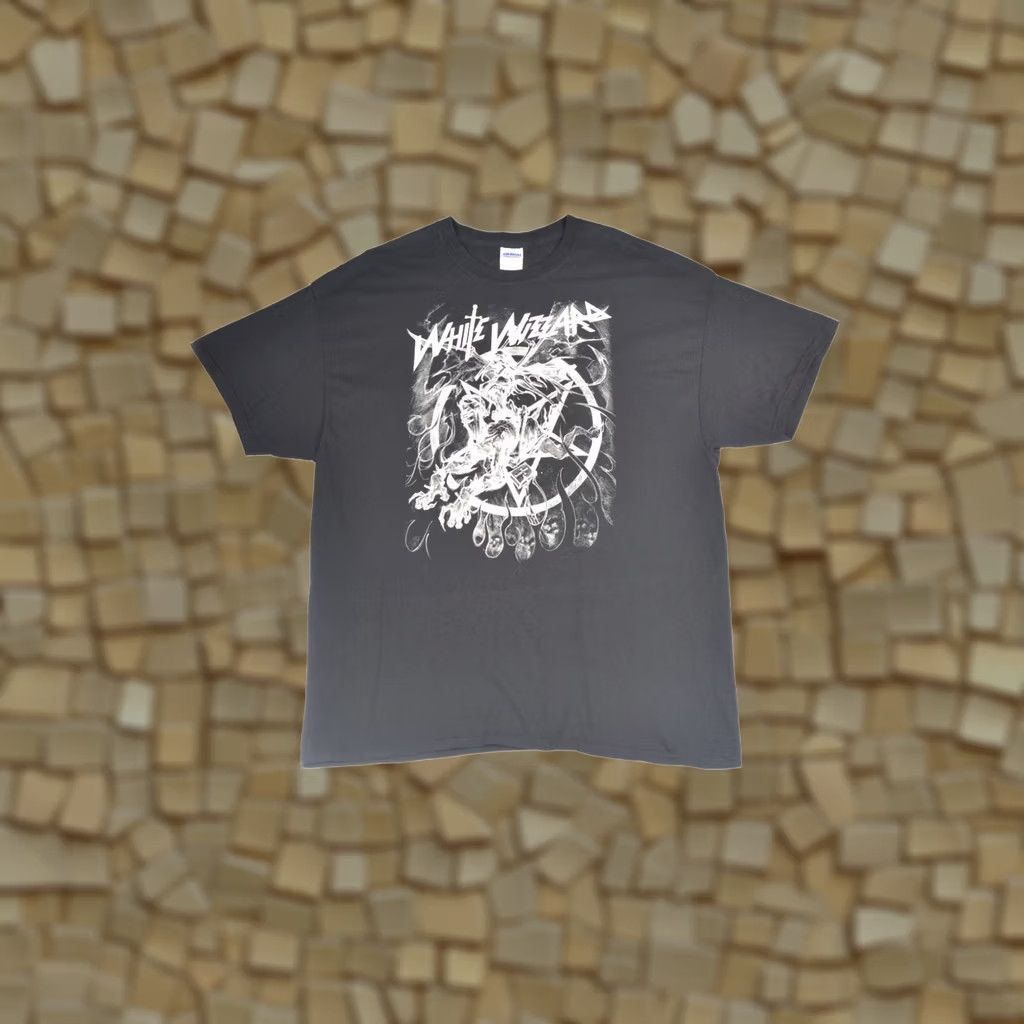 Gildan Gildan White Wizzard The Devils Cut European Tour 2013 Metal T-Shirt XL Black Mens XL T-Shirt Metal Tour 2013 Size US XL / EU 56 / 4 - 1 Thumbnail