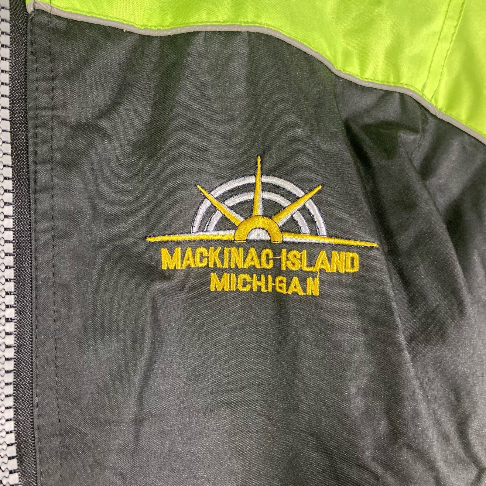 Other Mackinac Island Small Jacket Michigan Adult Hood Fleece Size US S / EU 44-46 / 1 - 6 Thumbnail