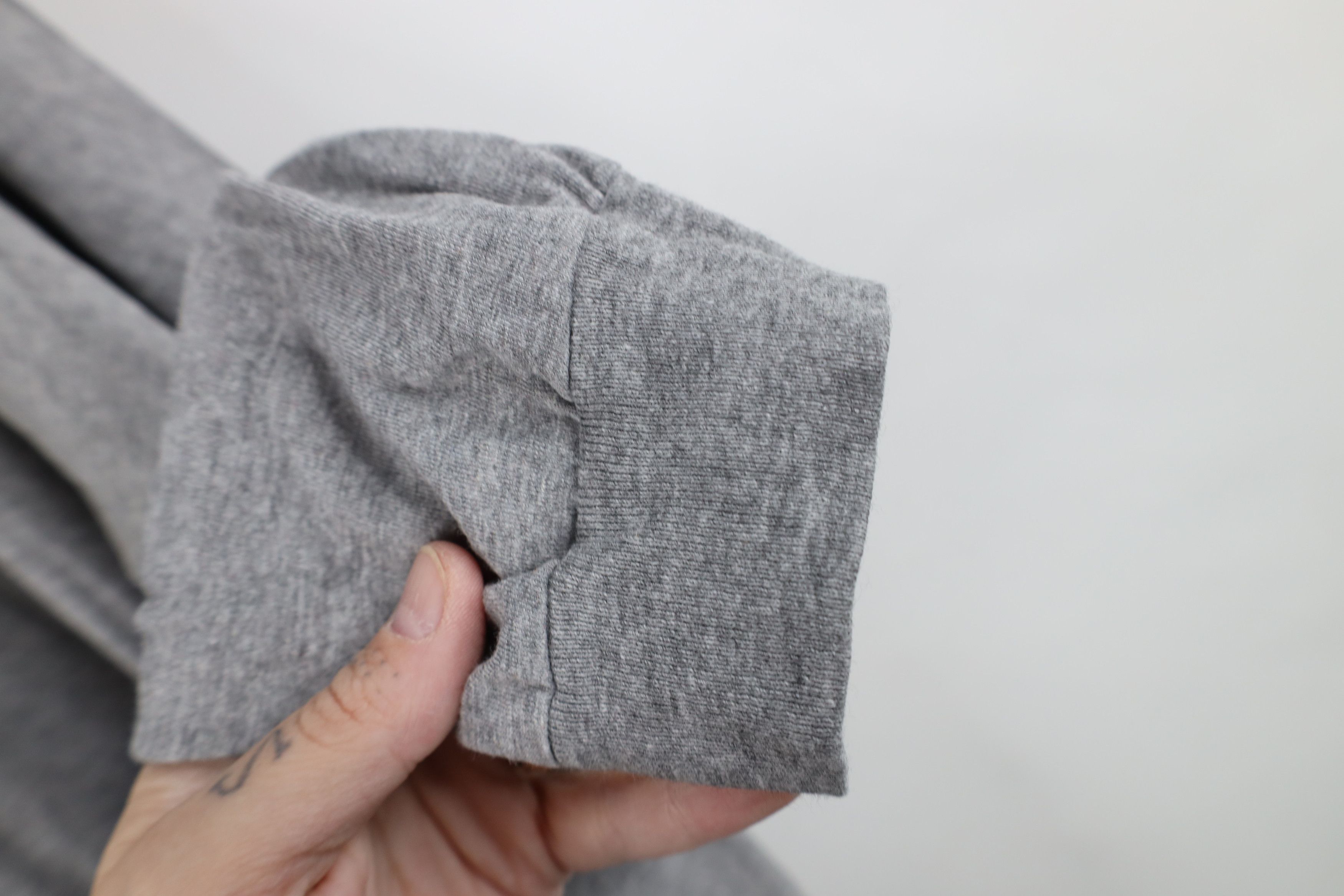 Vintage Vintage 90s Duke University Long Sleeve T-Shirt Heather Gray Size US XL / EU 56 / 4 - 8 Thumbnail