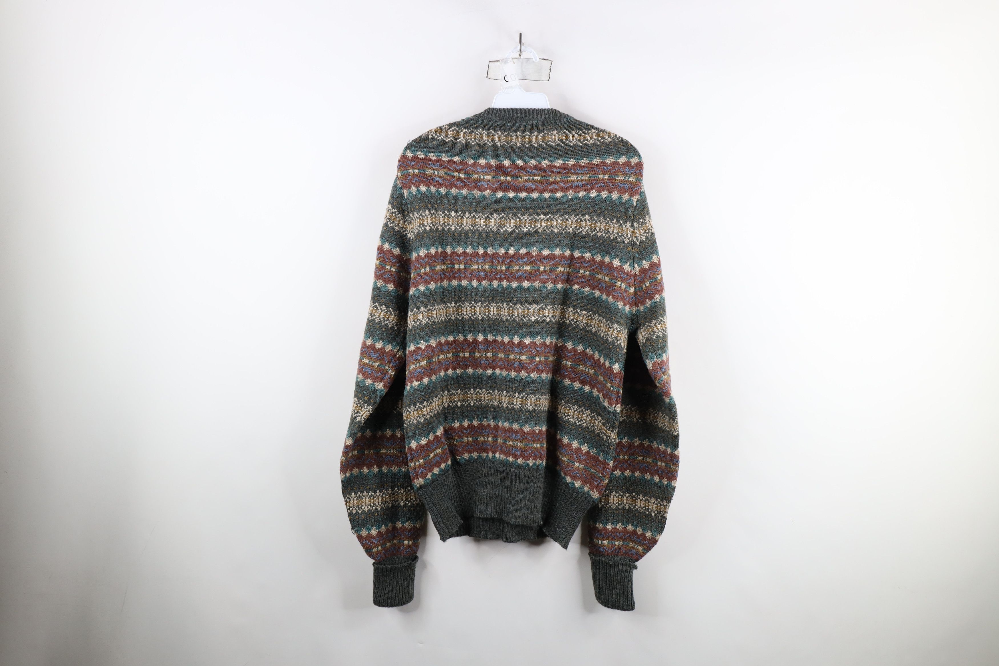 Vintage Vintage 90s Streetwear Blend Rainbow Fair Isle Knit Sweater Size US L / EU 52-54 / 3 - 11 Thumbnail