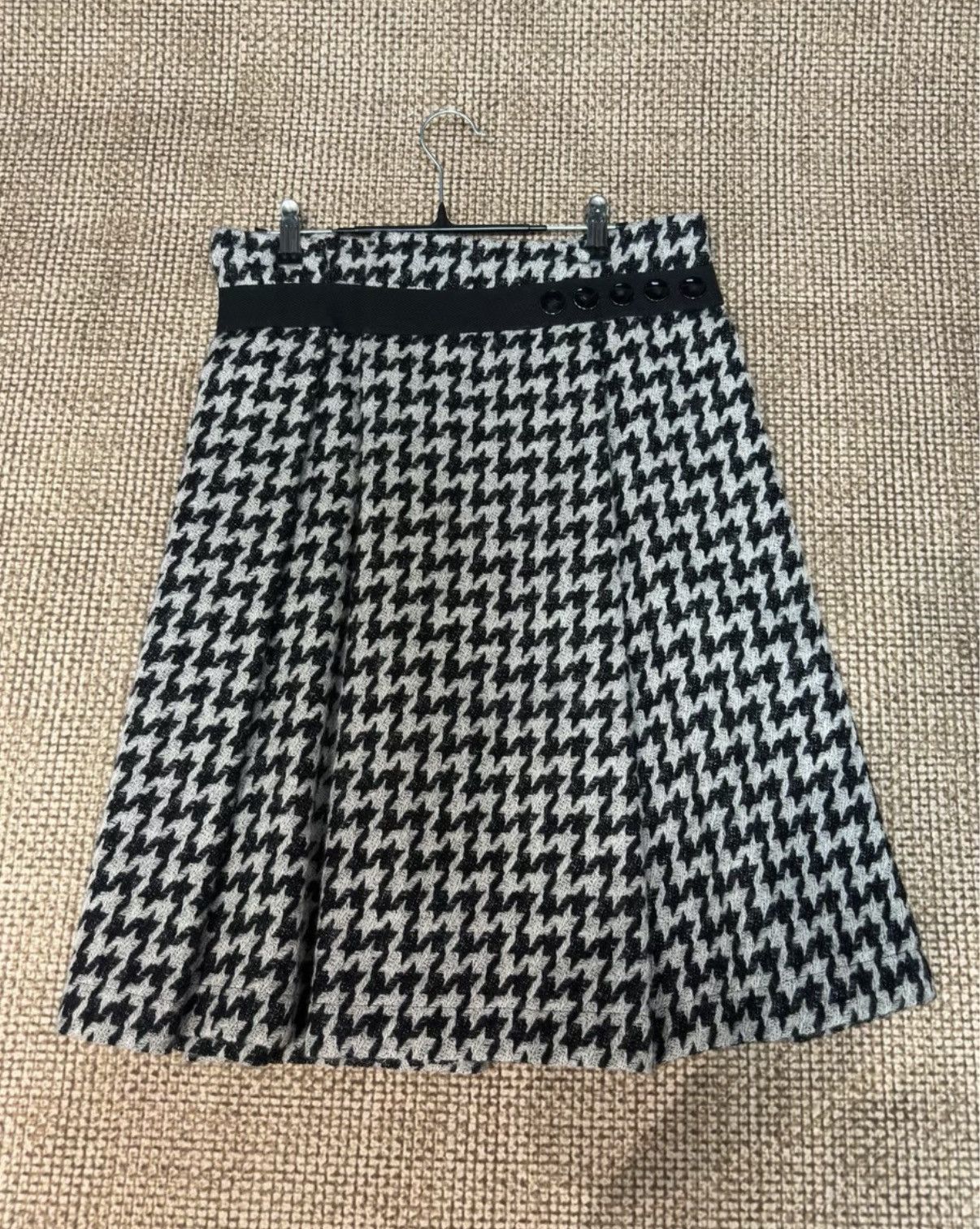 Comme des Garcons Comme des Garçons Houndstooth Wool Blend Pleated Skirt K23 Size 25" / US 0 / IT 36 - 1 Thumbnail