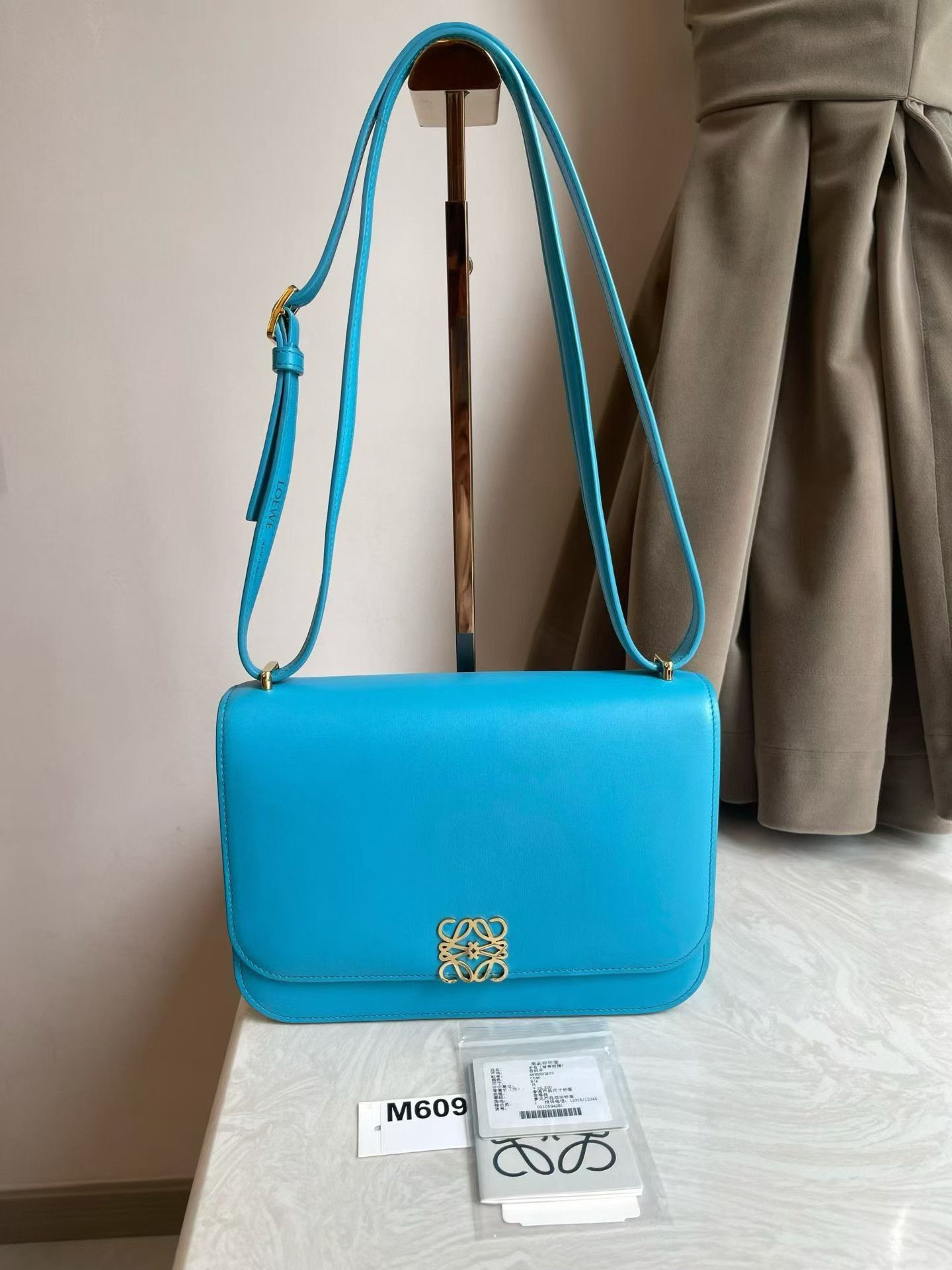 Loewe Pre-loved Bag Very good condition Size ONE SIZE - 1 Thumbnail