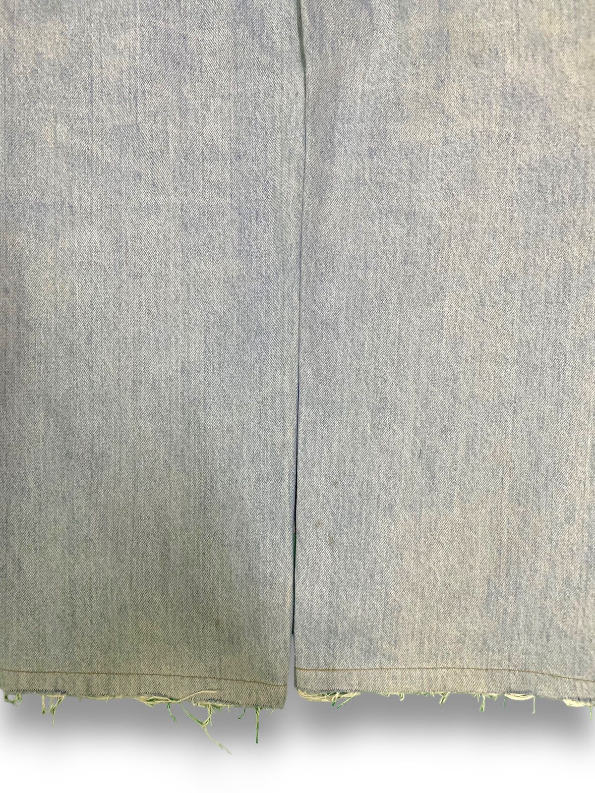 Uniqlo Vintage Y2K Uniqlo Mud Wash Straight Fit Distressed Jeans Size US 29 - 15 Thumbnail