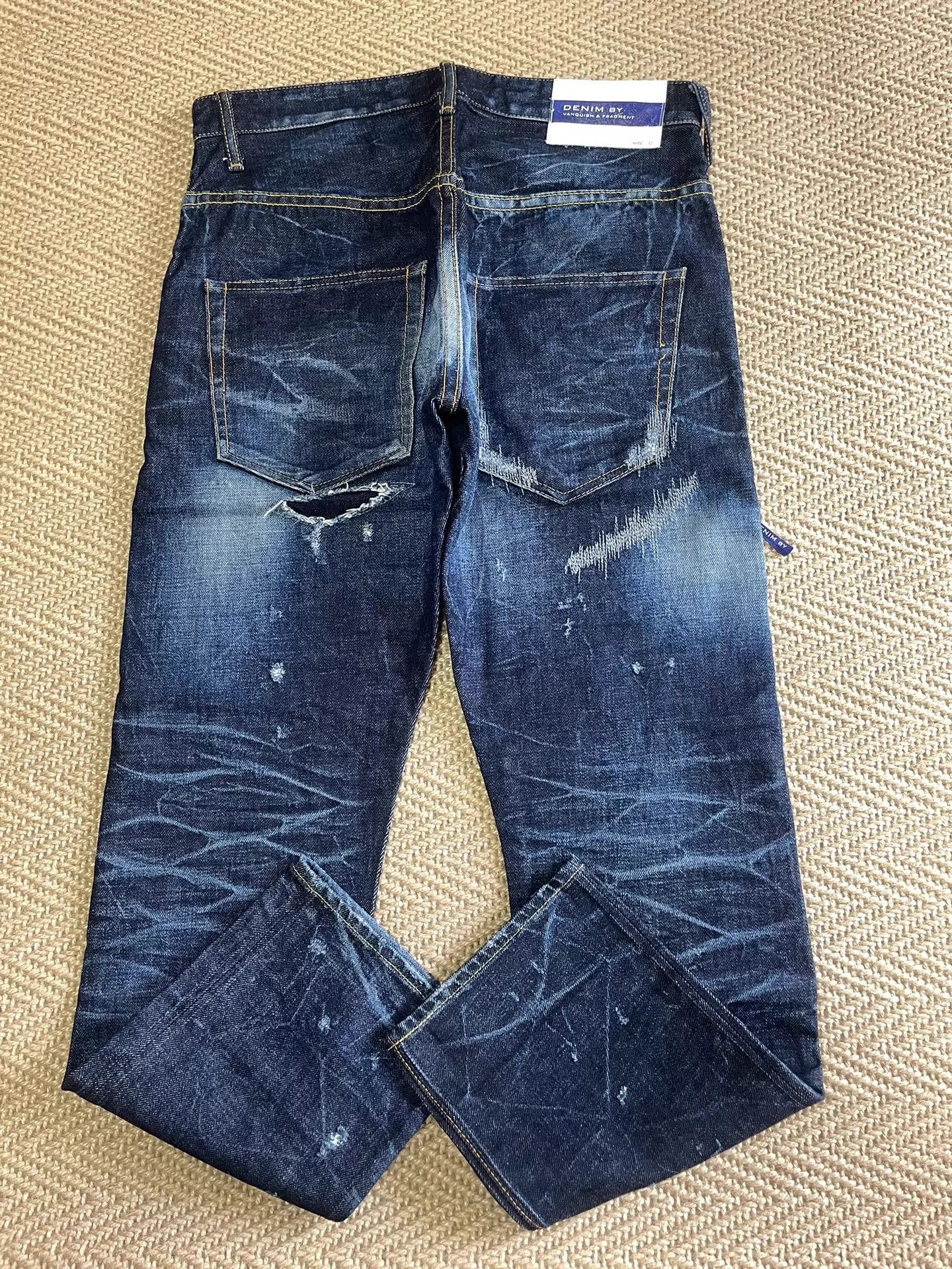 Vanquish VANQUISH & FRAGMENT Lightning Distressed W32 Jeans Size US 32 / EU 48 - 2 Thumbnail