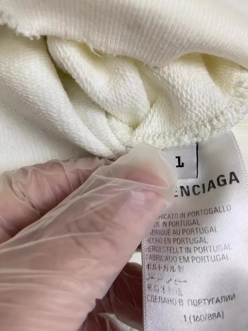Balenciaga Balenciaga Website logo white sweater Size US S / EU 44-46 / 1 - 2 Thumbnail