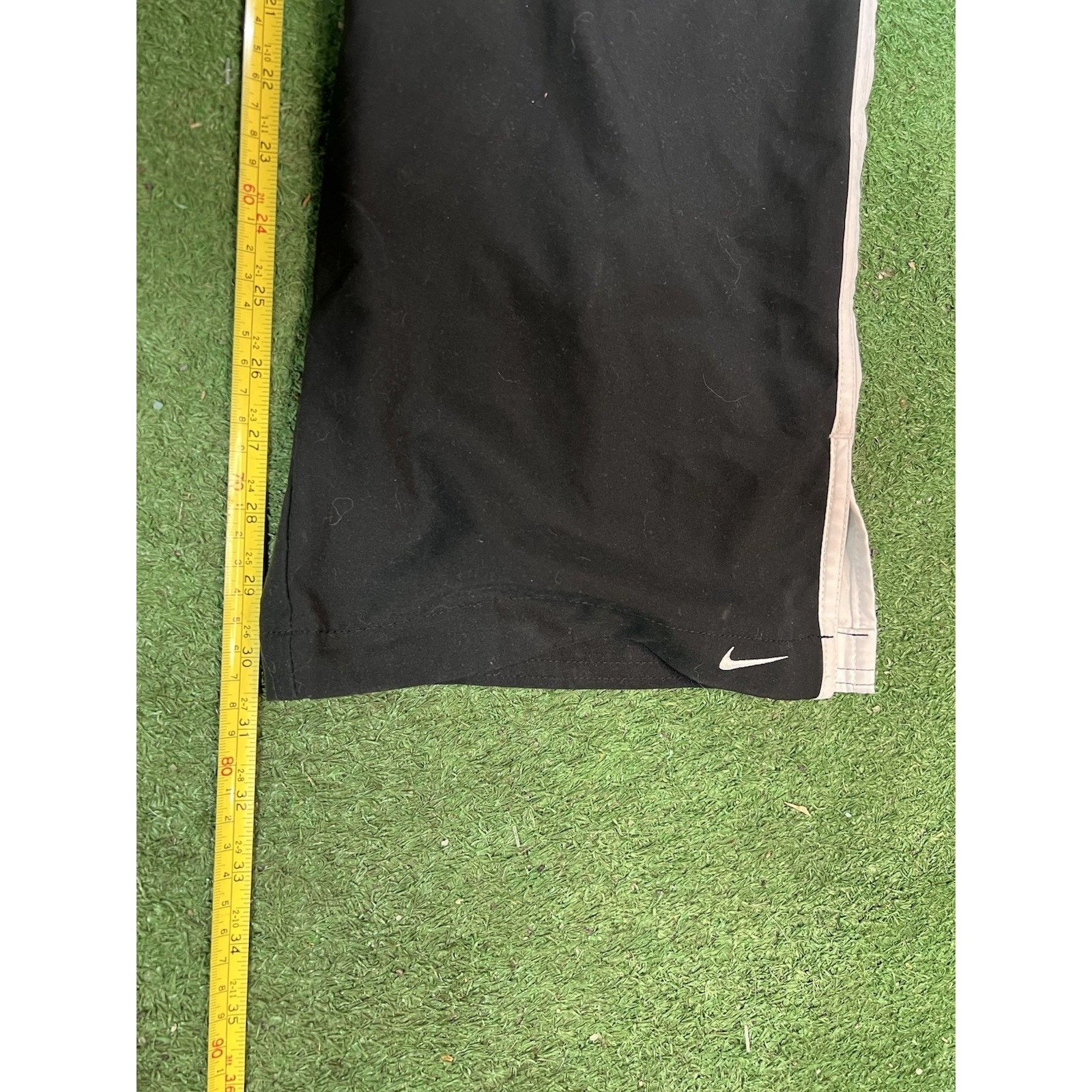 Nike Vintage Nike Windbreaker Black Baggy Swooshie Joggers XL Size US 36 / EU 52 - 4 Thumbnail