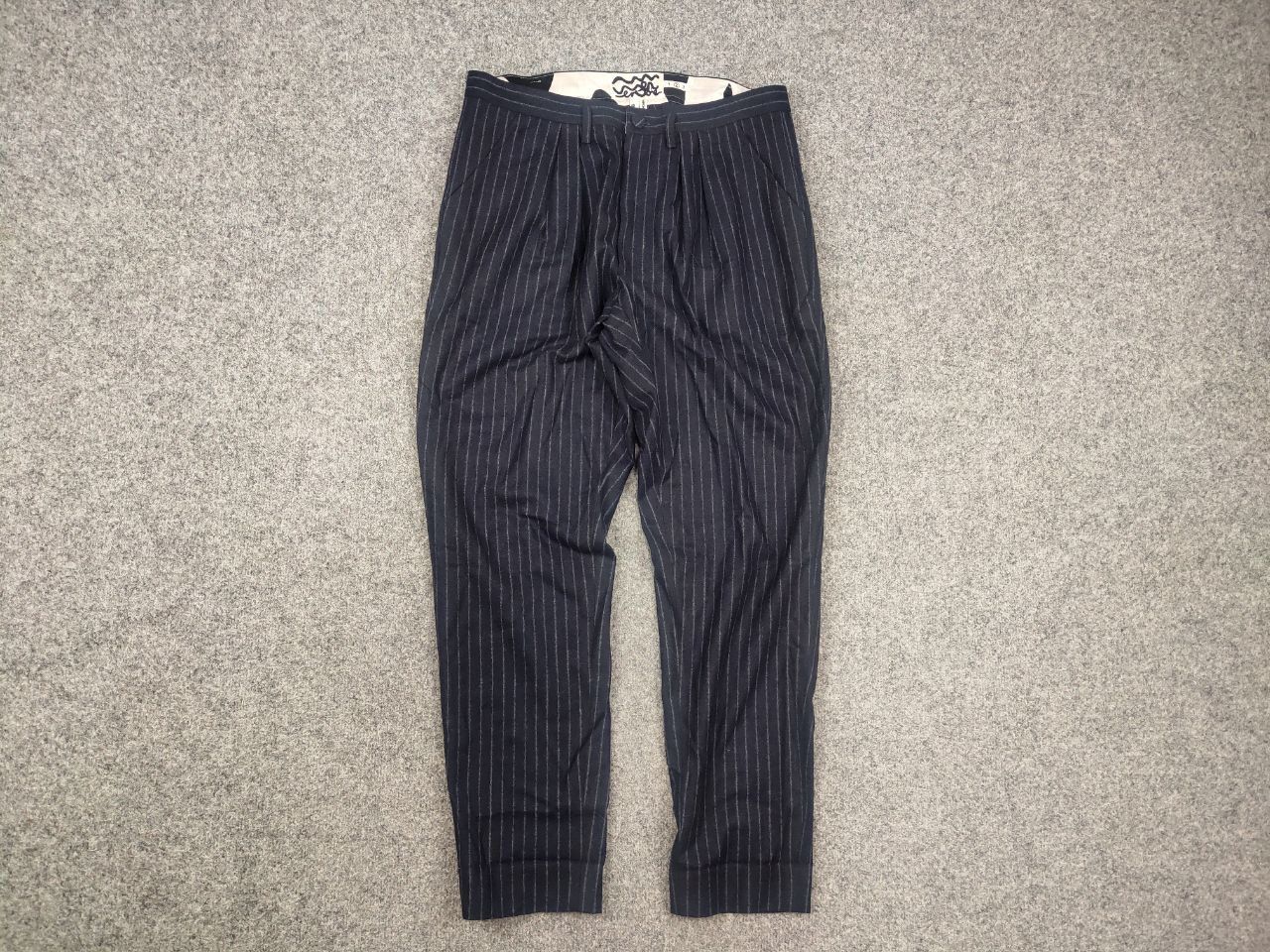 Other EnSoie Design Premium handmade wool Navy stripe Ankle Pants Size US 32 / EU 48 - 5 Thumbnail