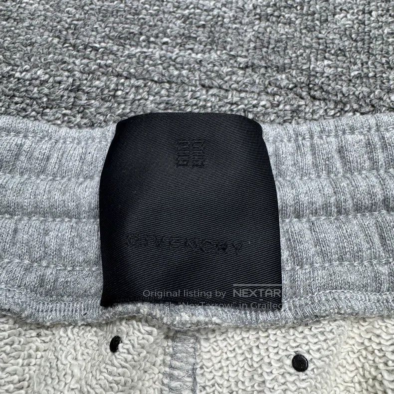 Givenchy Givenchy size XL shorts Size US 27 - 3 Thumbnail