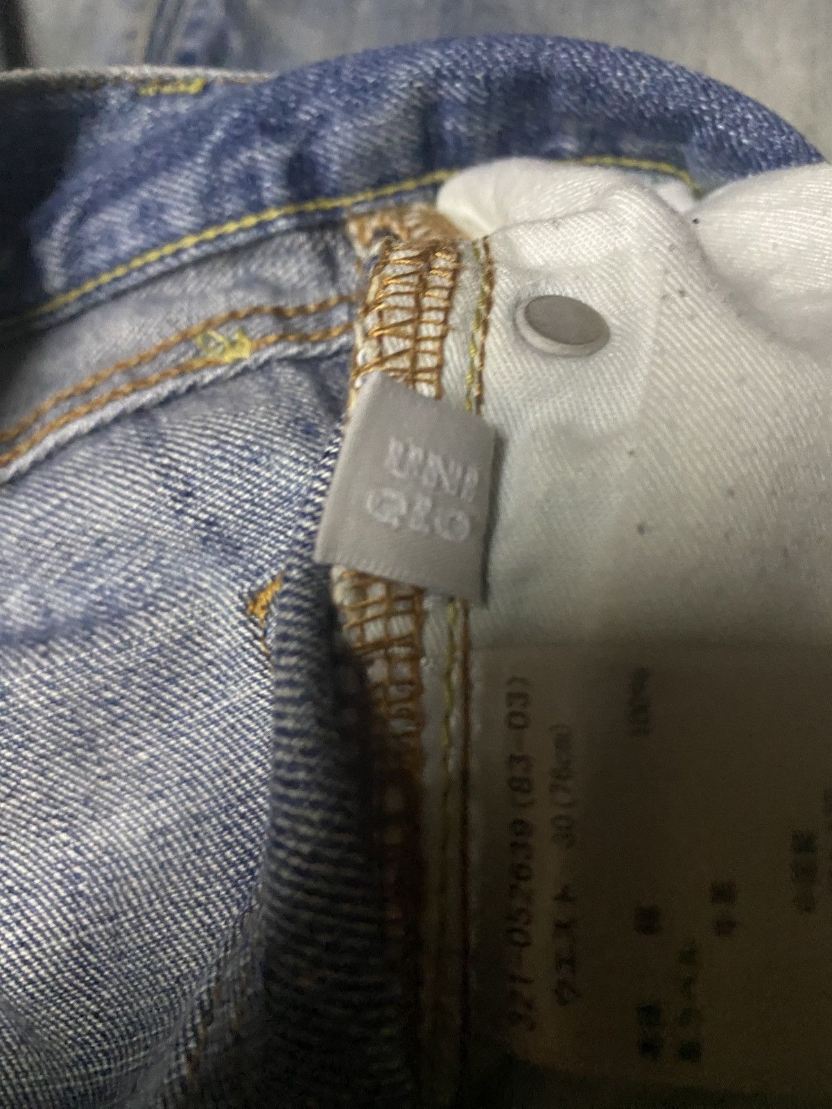 Japanese Brand Vintage Japanese Uniqlo Faded Wash Distressed Loose Jeans Size US 32 / EU 48 - 18 Thumbnail