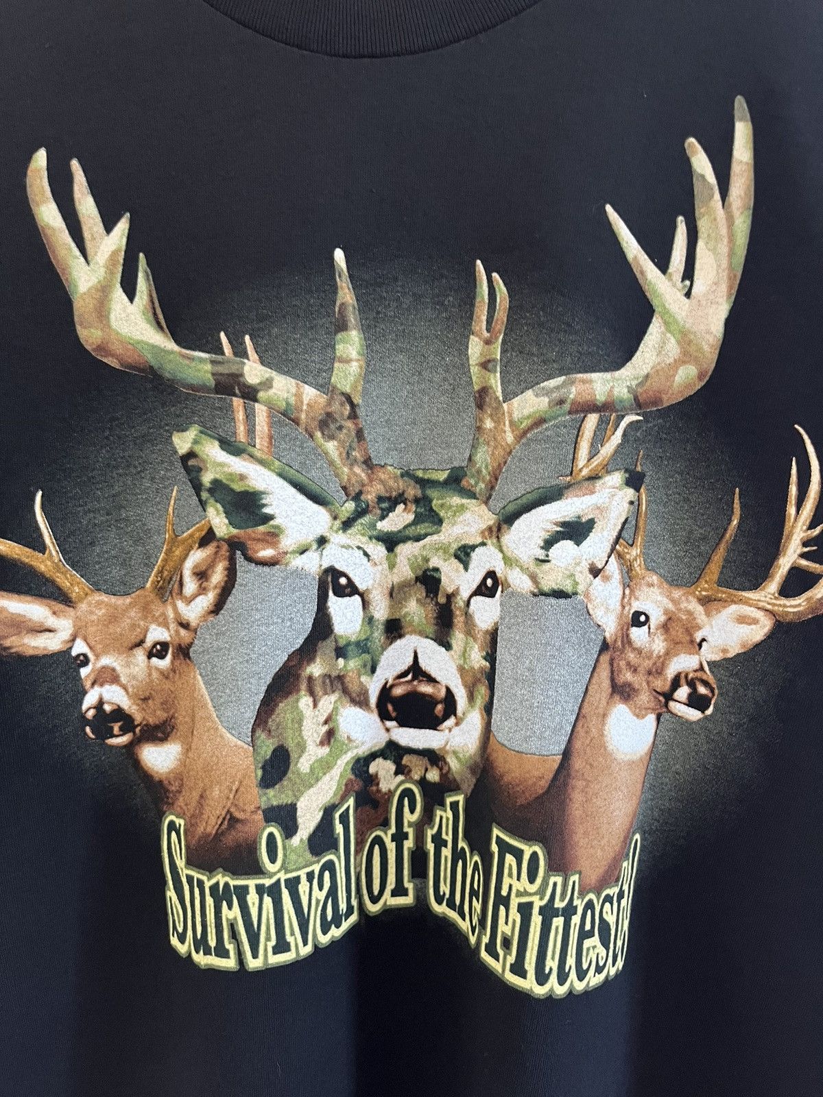 Realtree Vintage National Heritage “Survival of the Fittest! T-Shirt Size US M / EU 48-50 / 2 - 3 Thumbnail