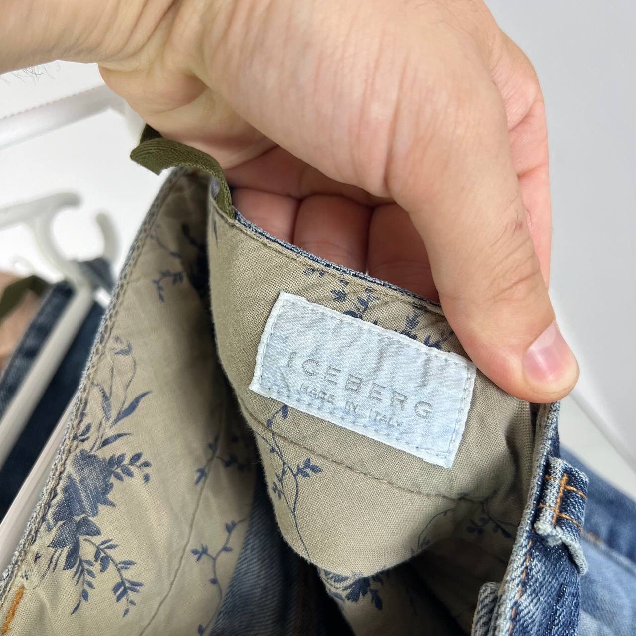 Iceberg Rare Vintage Iceberg Denim Pants Baggy Jeans Big Print Size US 32 / EU 48 - 8 Thumbnail