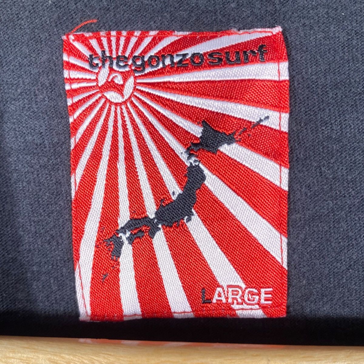 Other THE GONZO SURF Clothing For Riders Graphic Tee Shirt Size US L / EU 52-54 / 3 - 8 Thumbnail