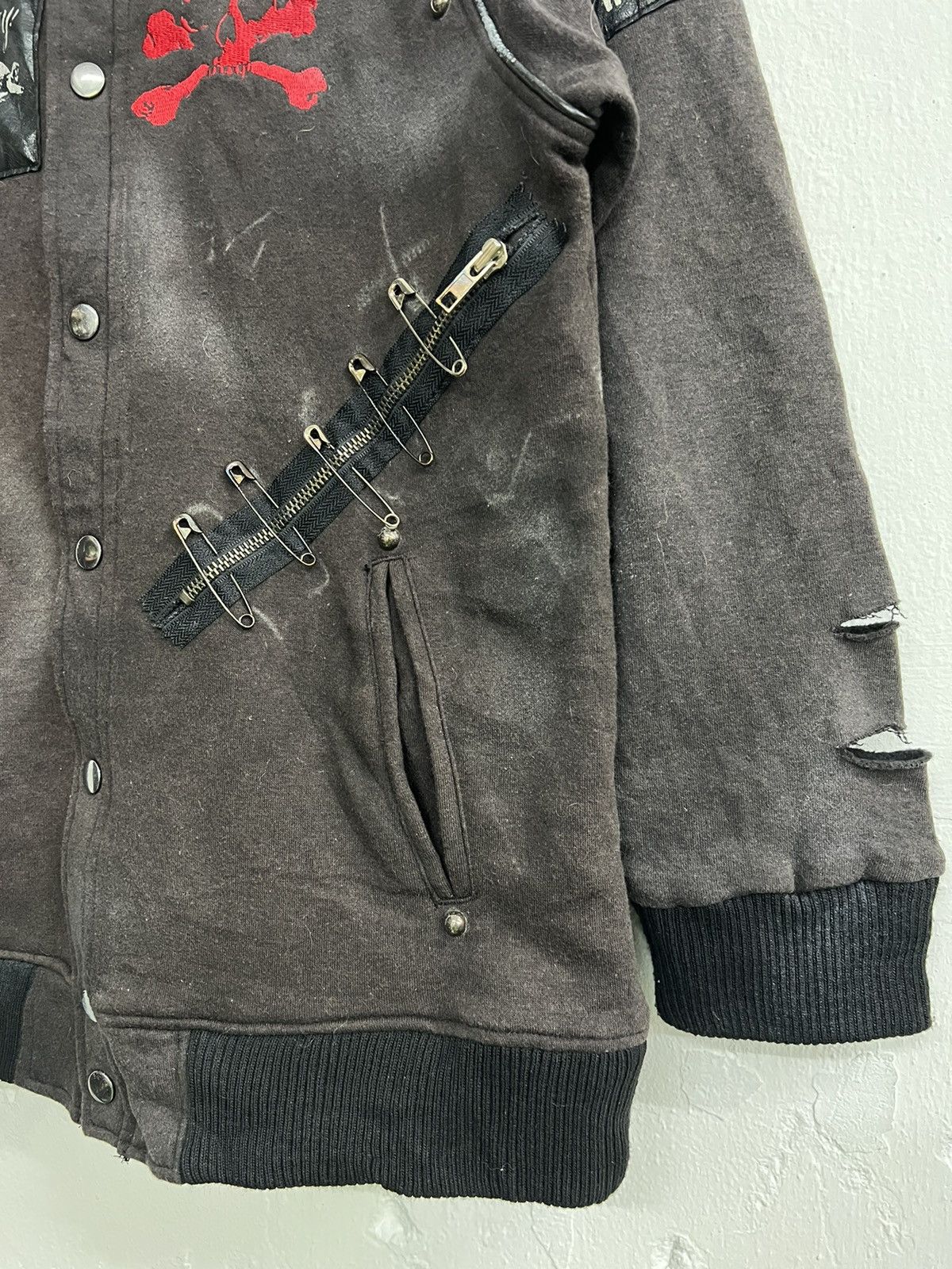 If Six Was Nine Vintage Sex Pot Revenge Trompe L'oeil Skull Sick Punk Style Size US L / EU 52-54 / 3 - 8 Thumbnail