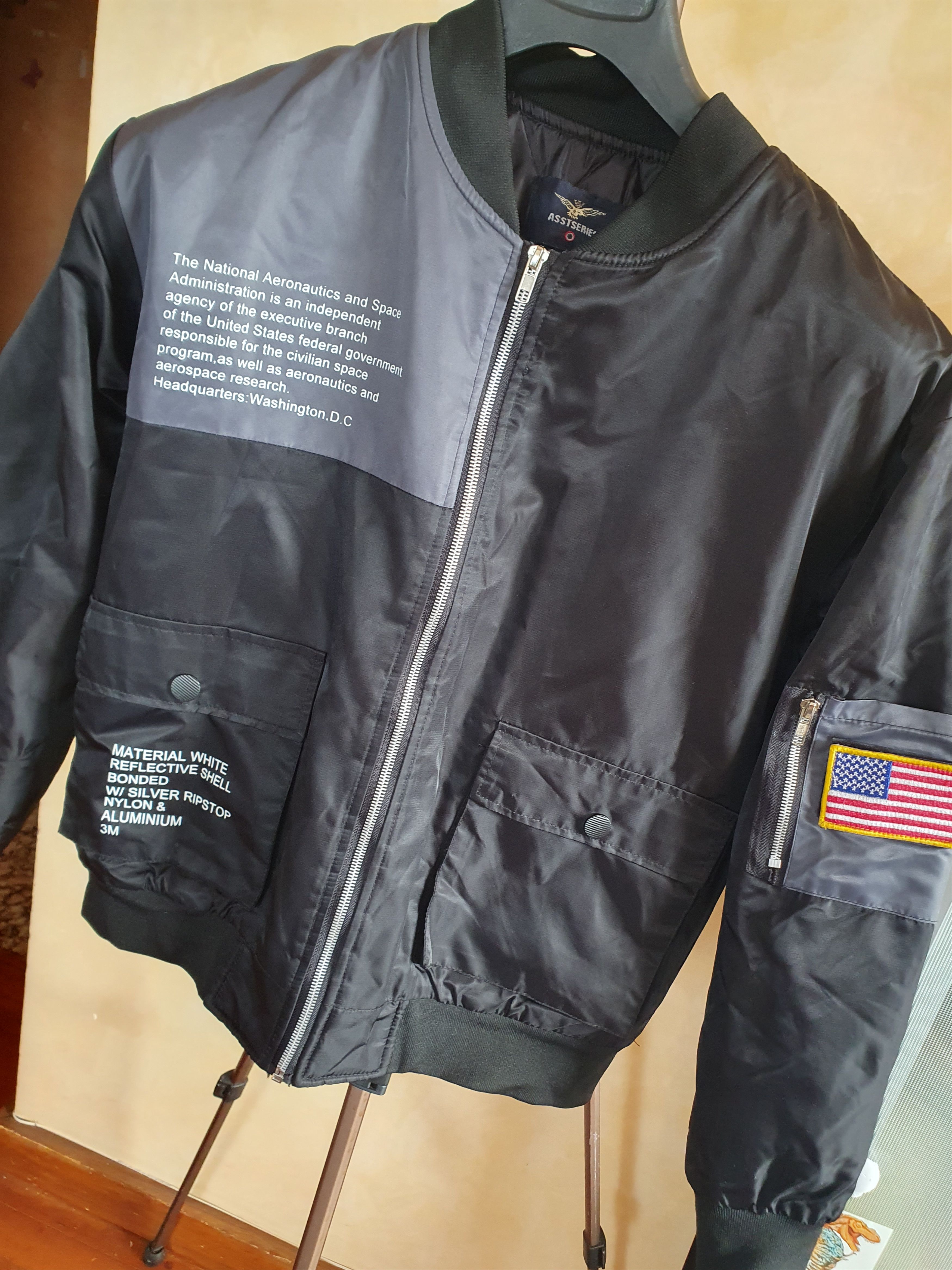 NASA Asstseries Nasa Bomber Jacket Space Aeronautics USFlag Size US S / EU 44-46 / 1 - 7 Thumbnail